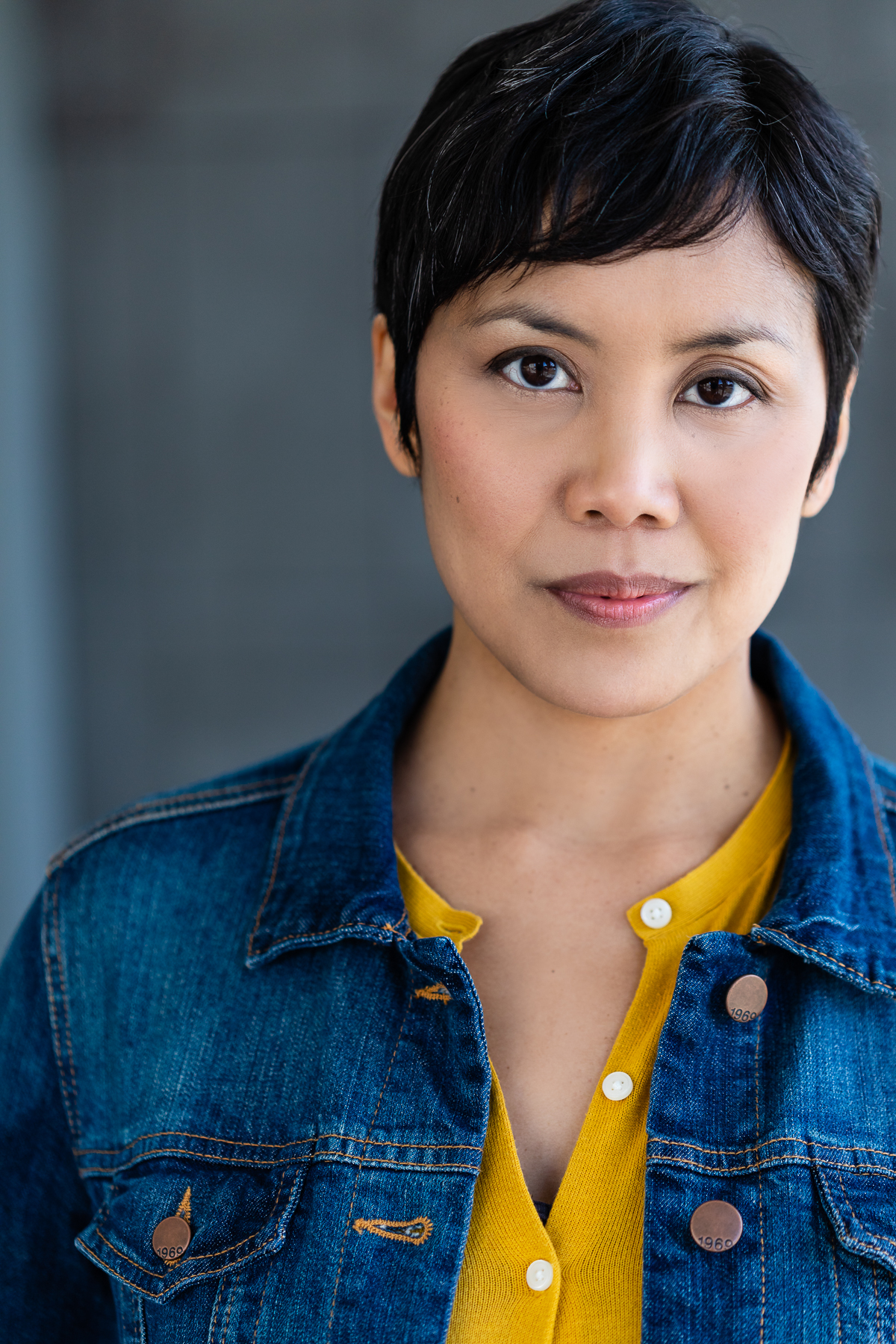 actor Elena Anciro large photo