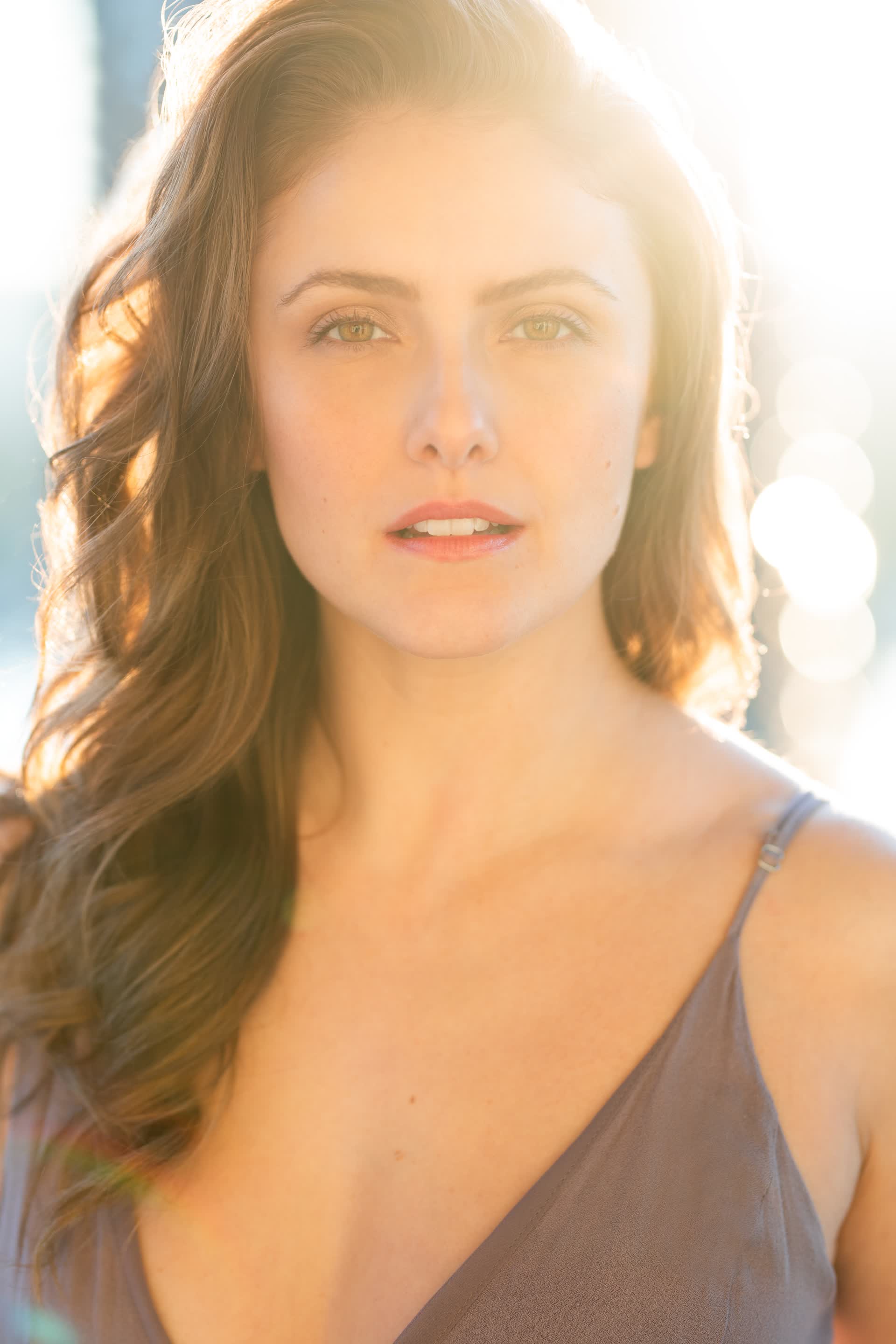 actor Ashley Ross large photo