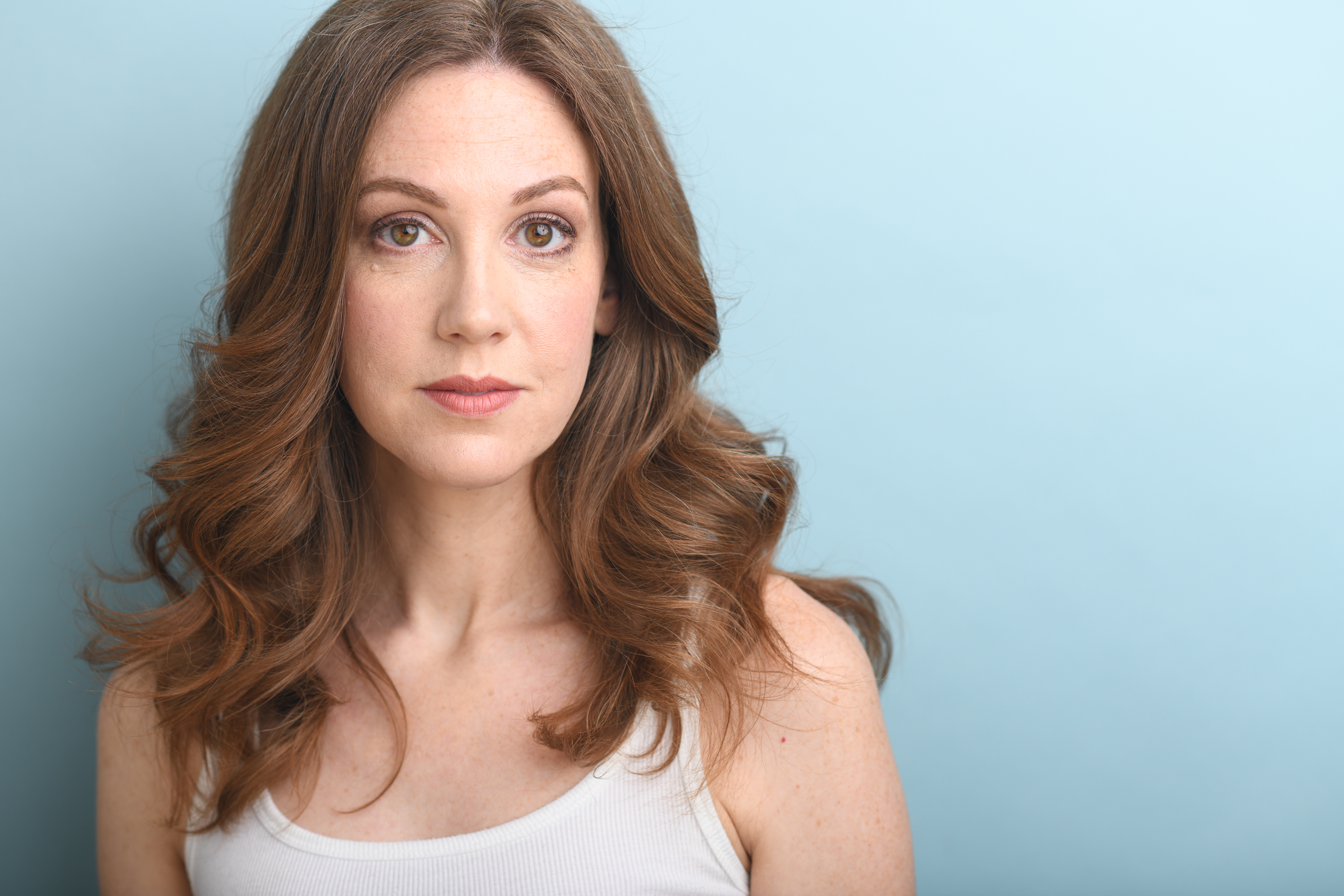 actor Maura Kidwell large photo