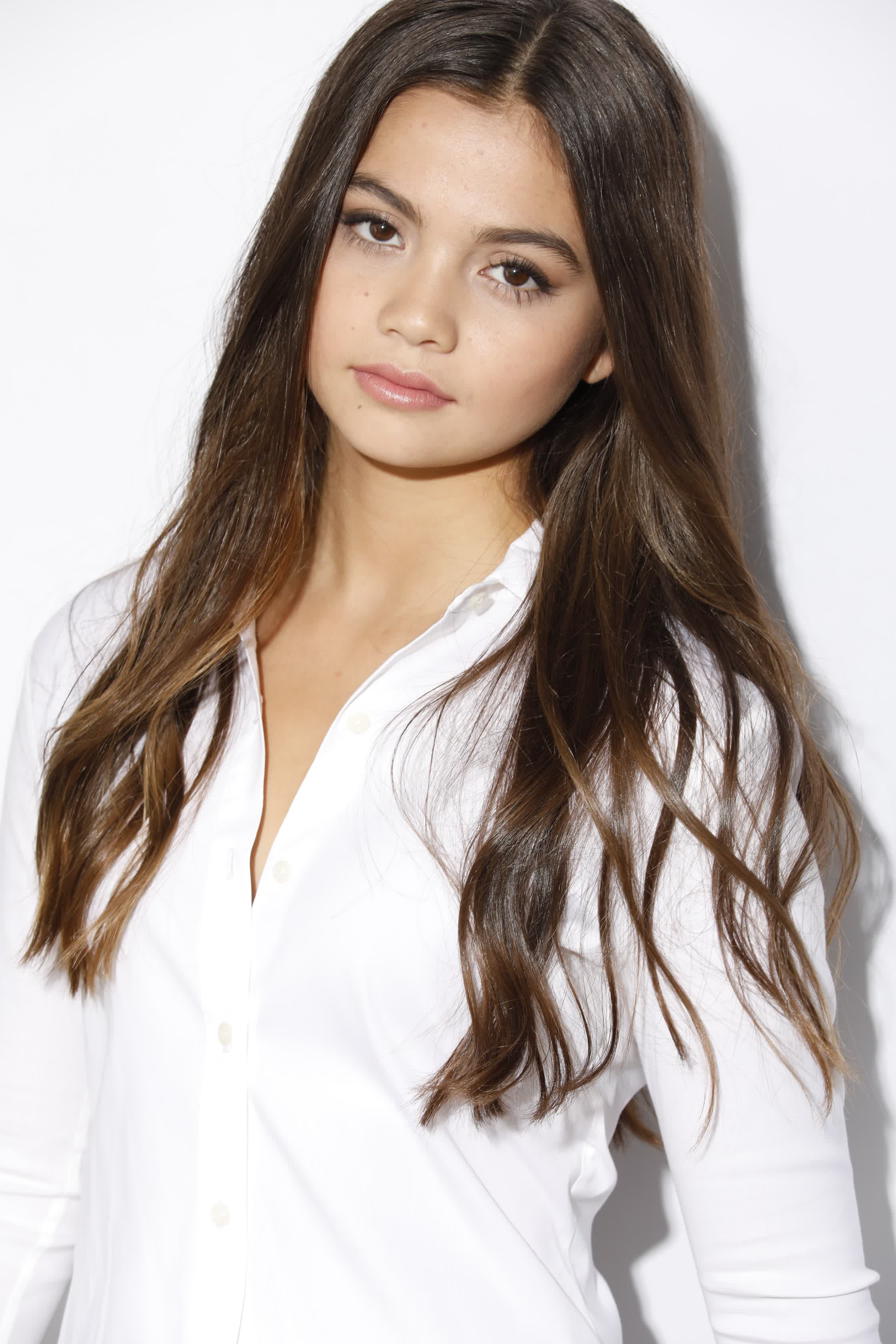 actor Siena Agudong large photo