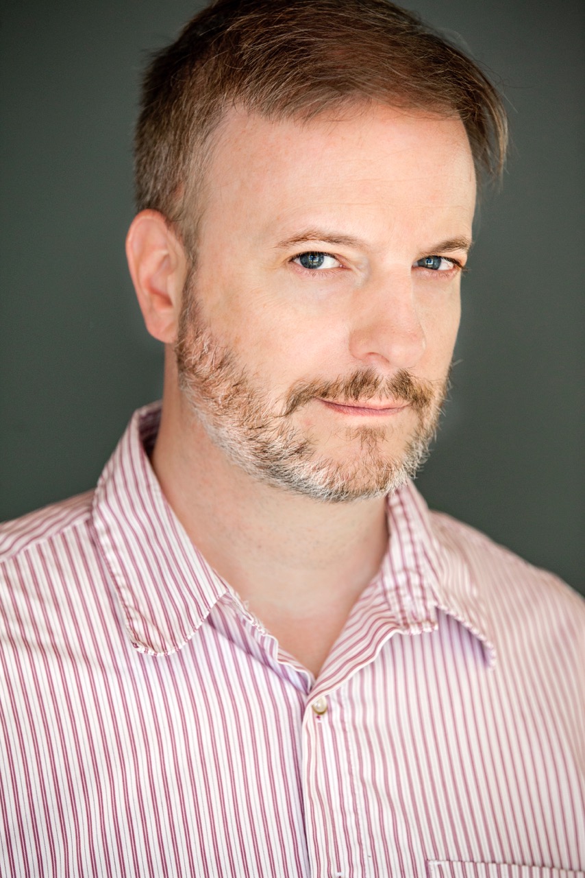 actor Matt Holland large photo