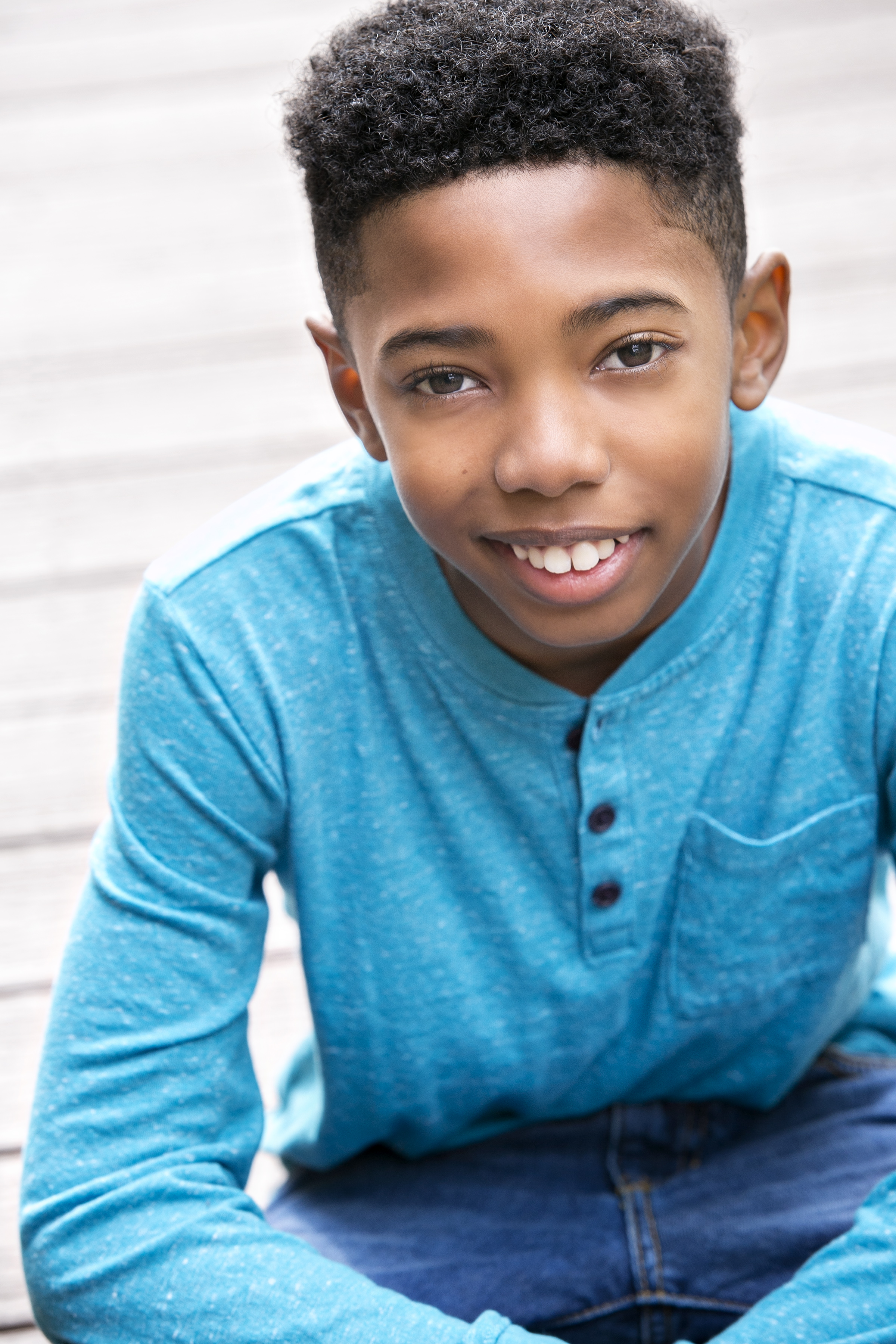 actor Seth Carr large photo