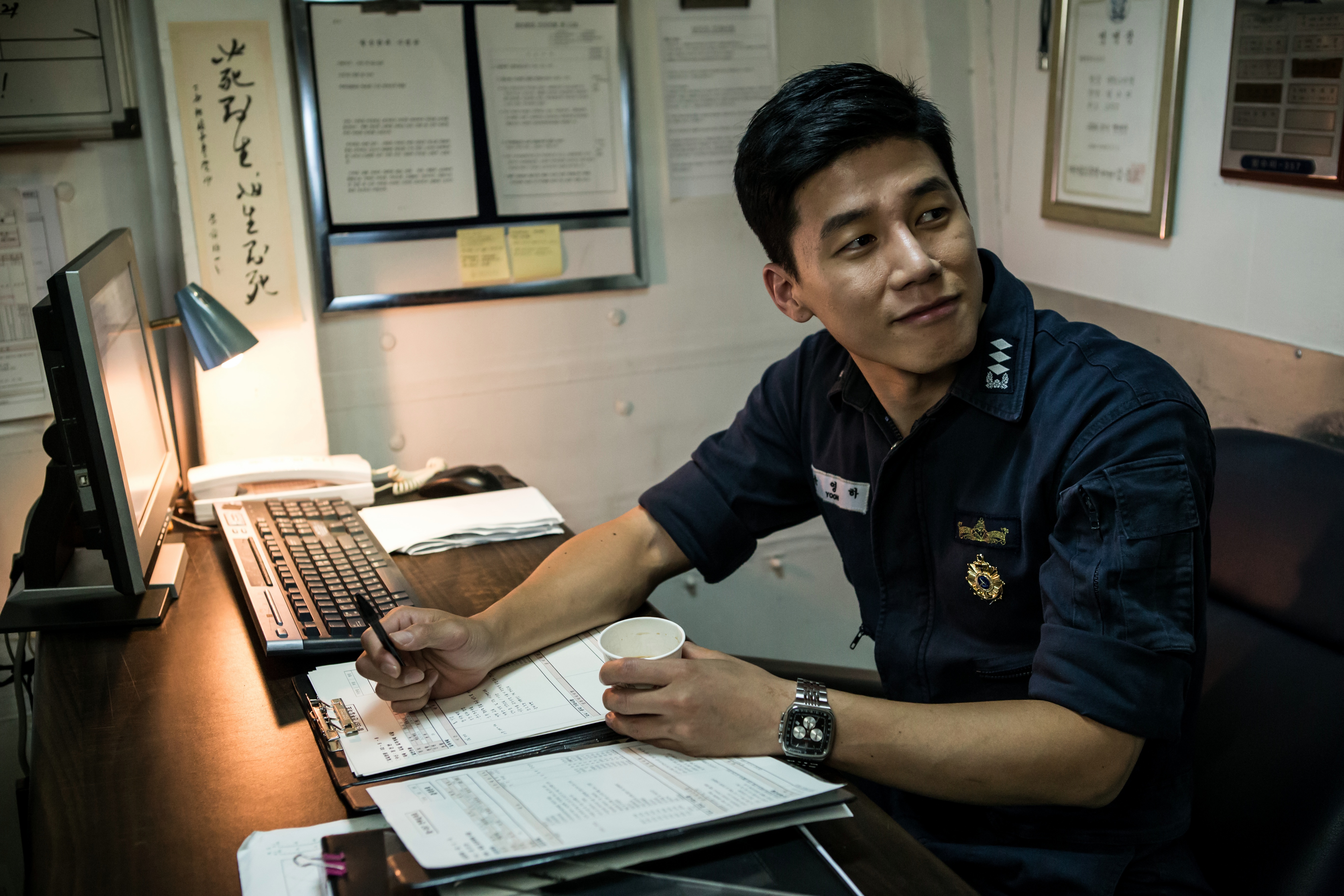 actor Mu-Yeol Kim large photo