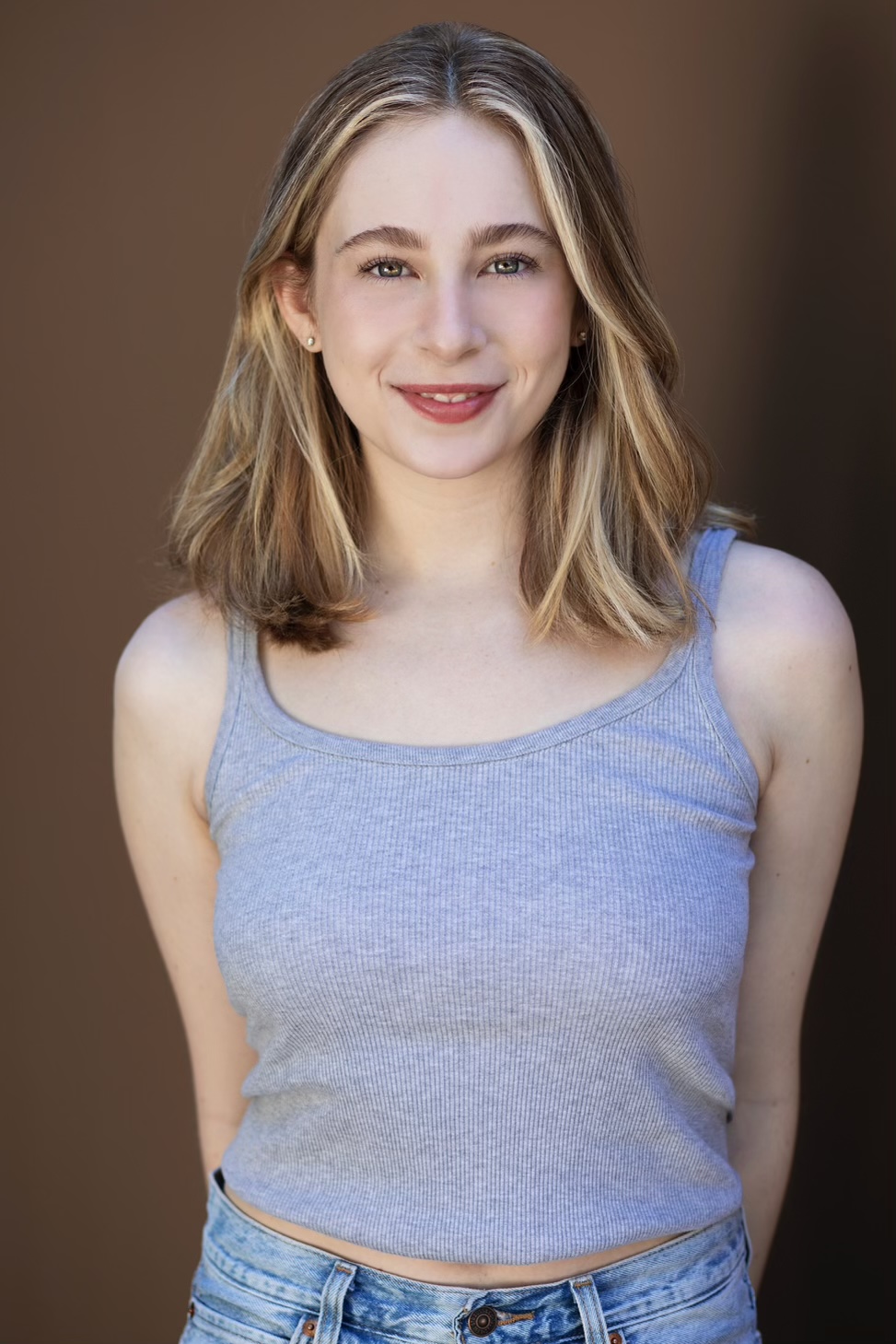 actor Ashley Abrams large photo