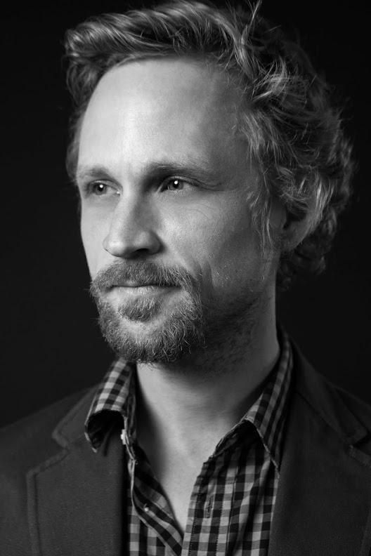 actor Ryan Jonze large photo