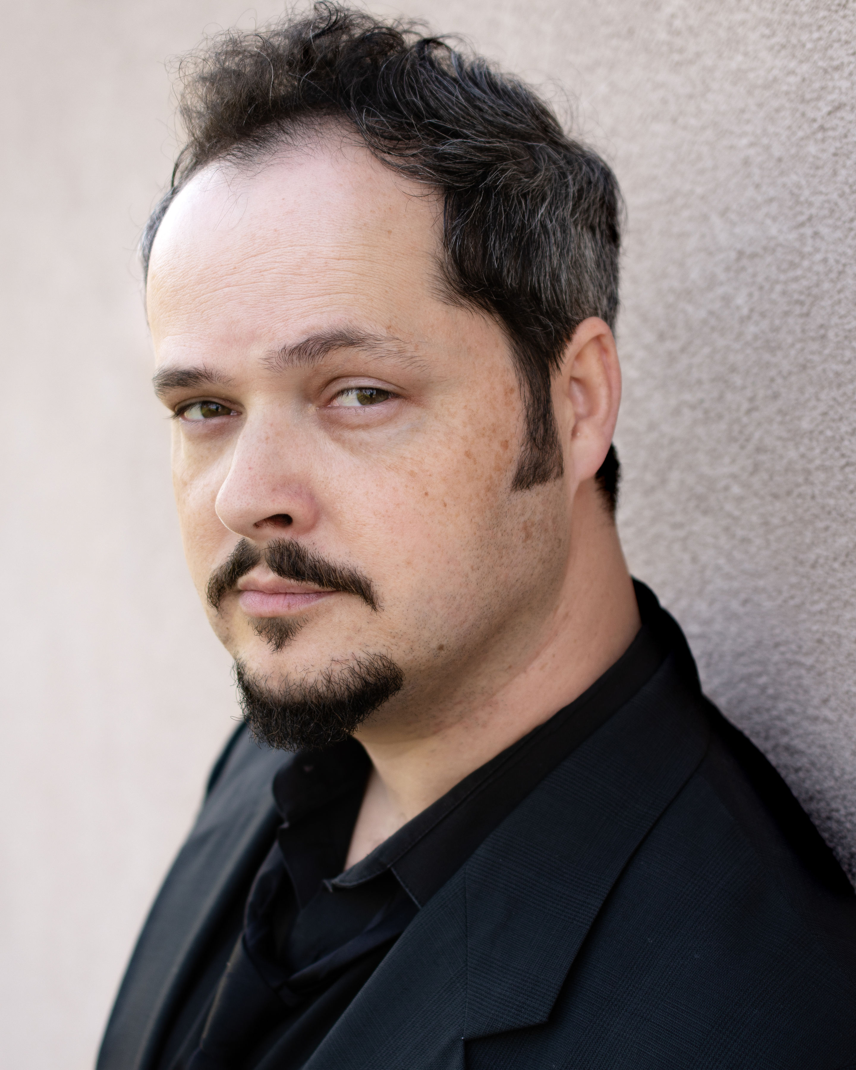 actor Steve Corona large photo