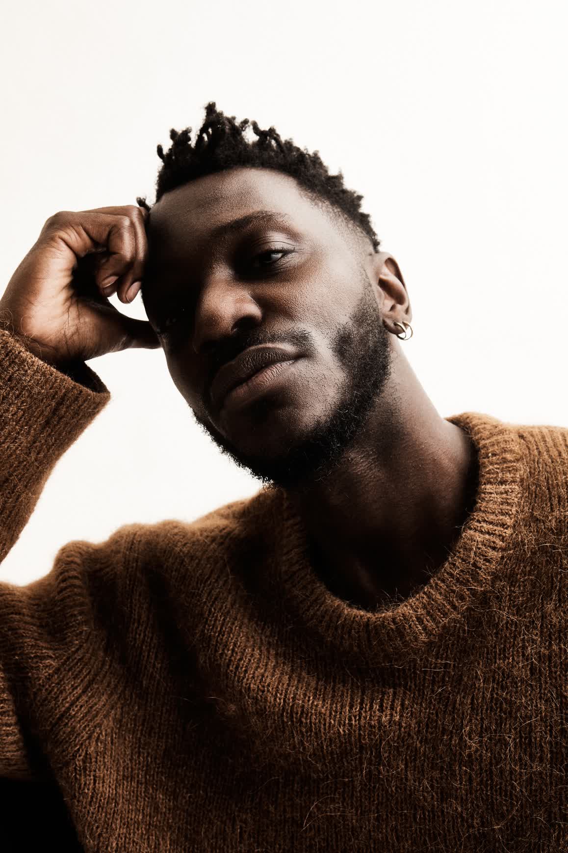 actor Bernard David Jones large photo