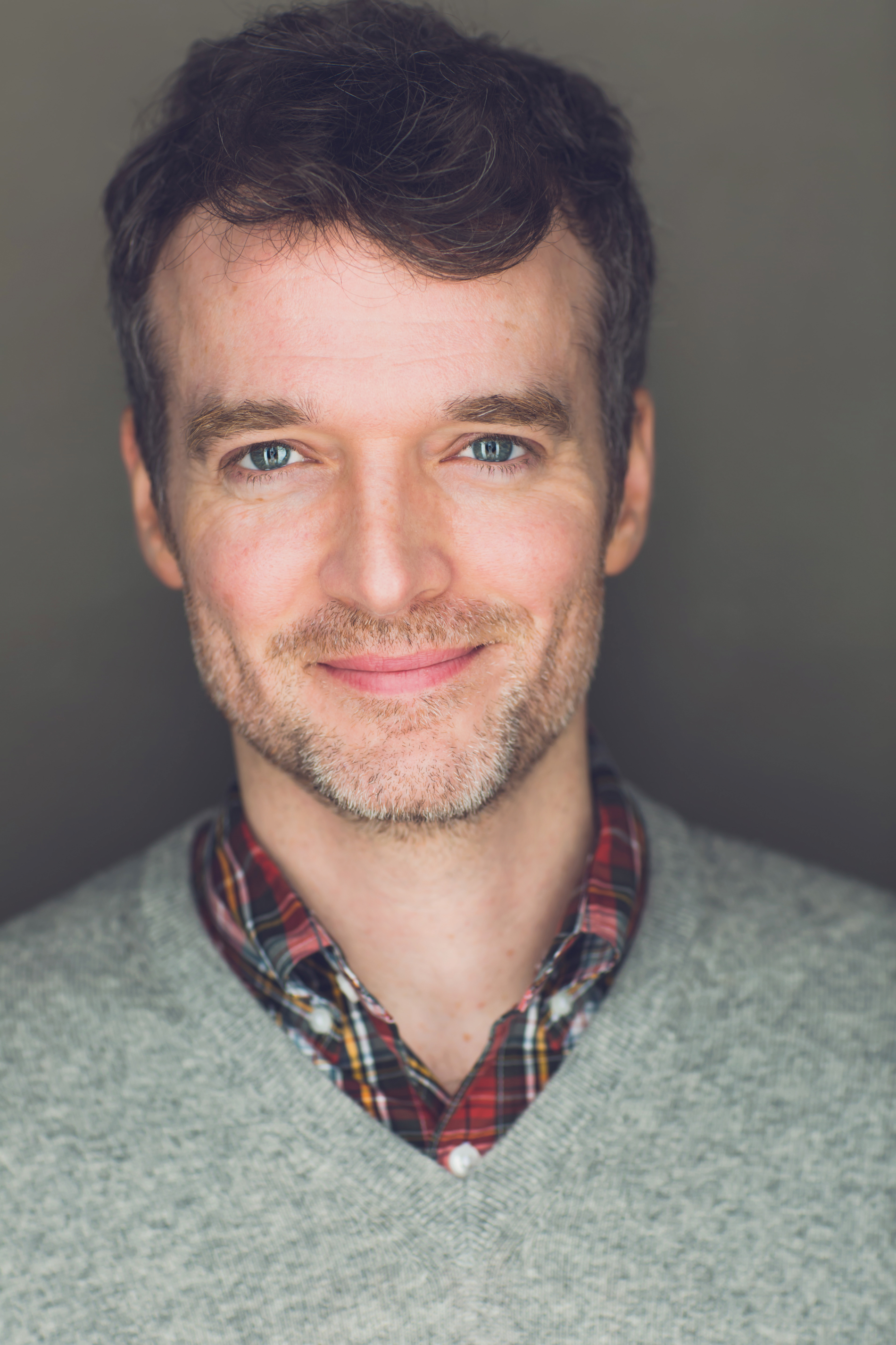 actor Nate Washburn large photo