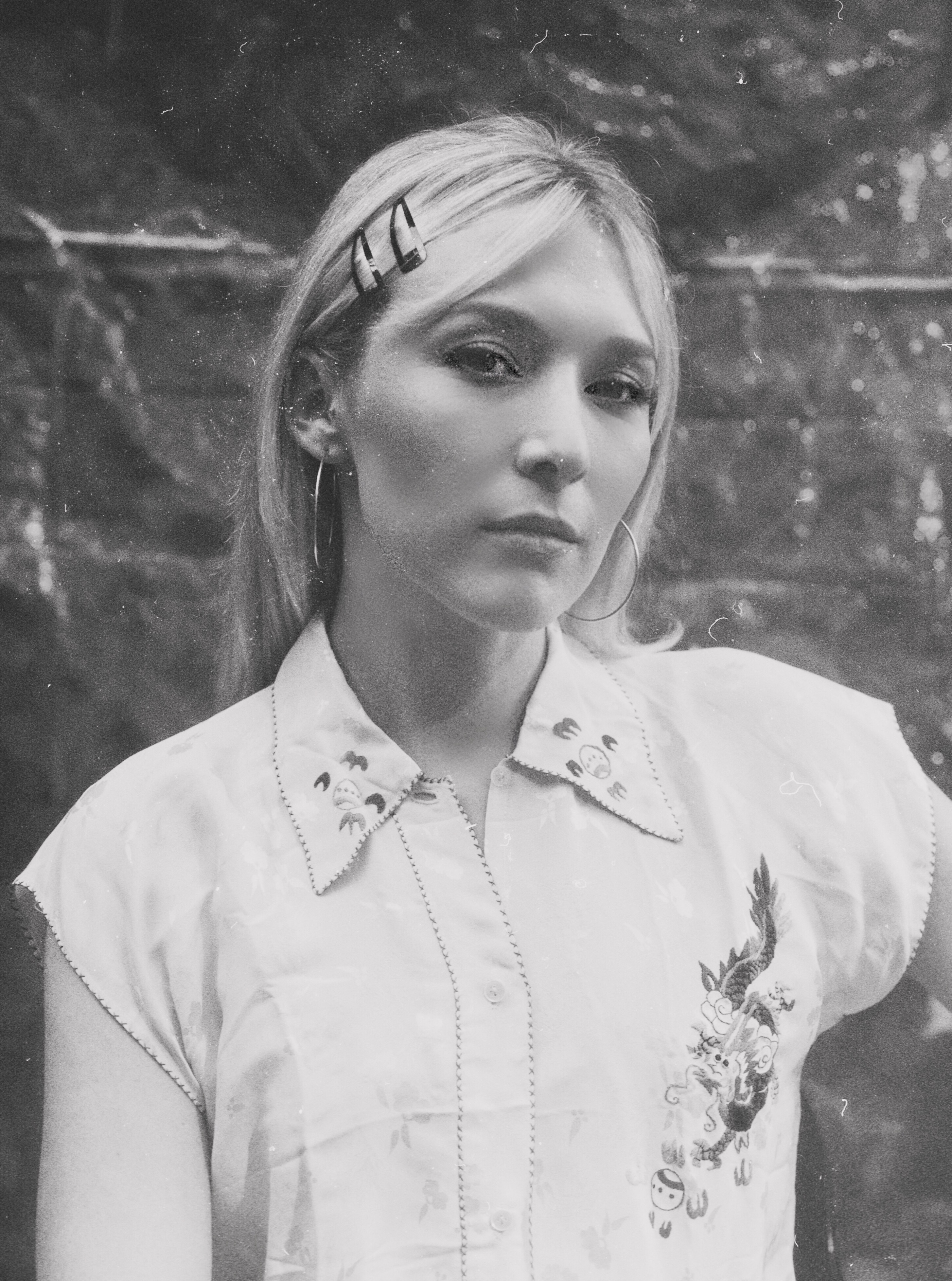 actor Madelyn Deutch large photo