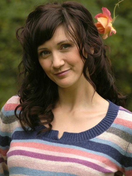 actor Ilona Ostrowska large photo