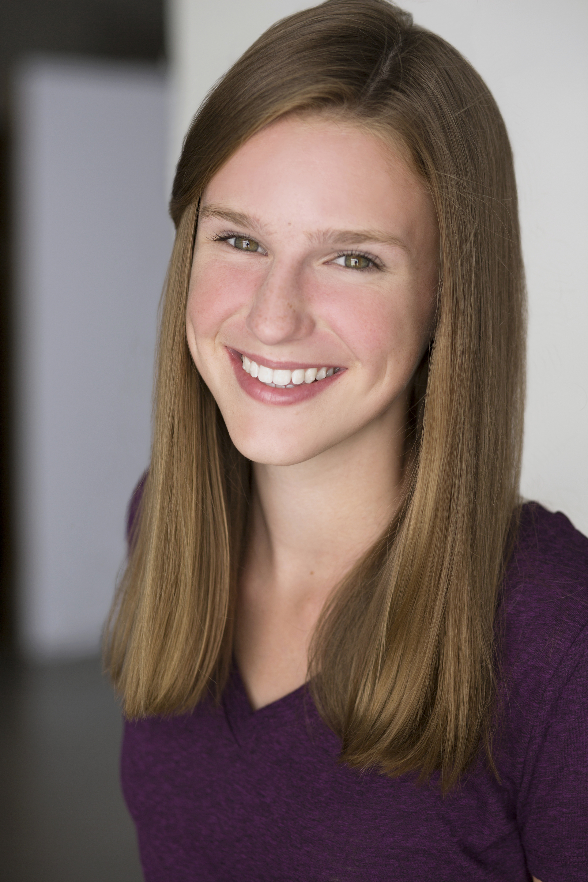 actor Ingrid Fease large photo