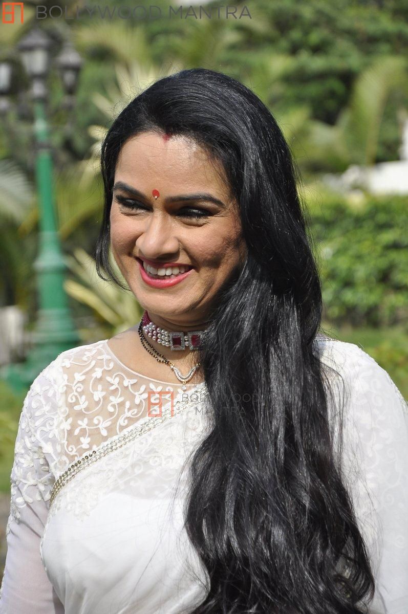 actor Padmini Kolhapure large photo