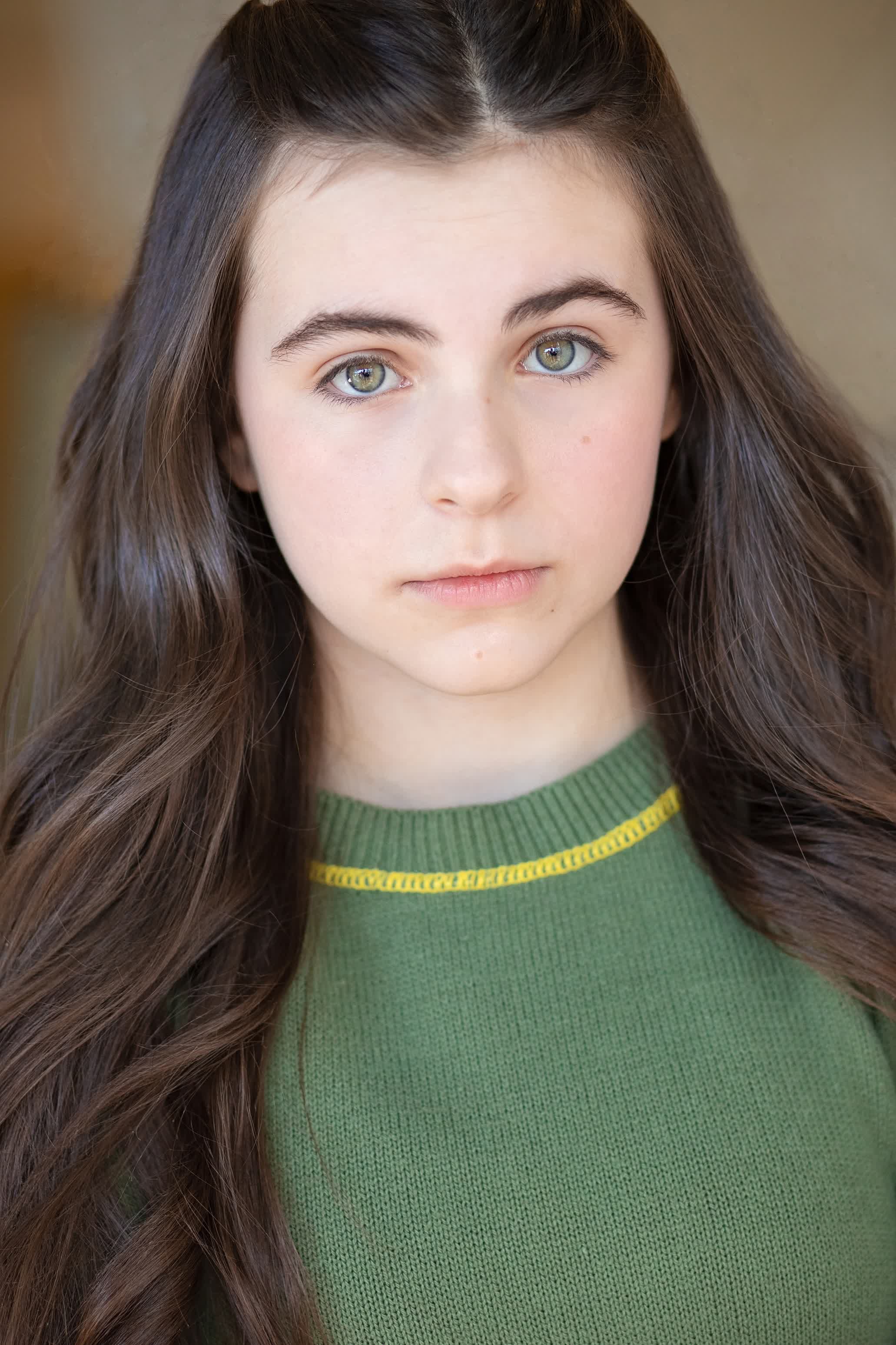 actor Eden Harper large photo