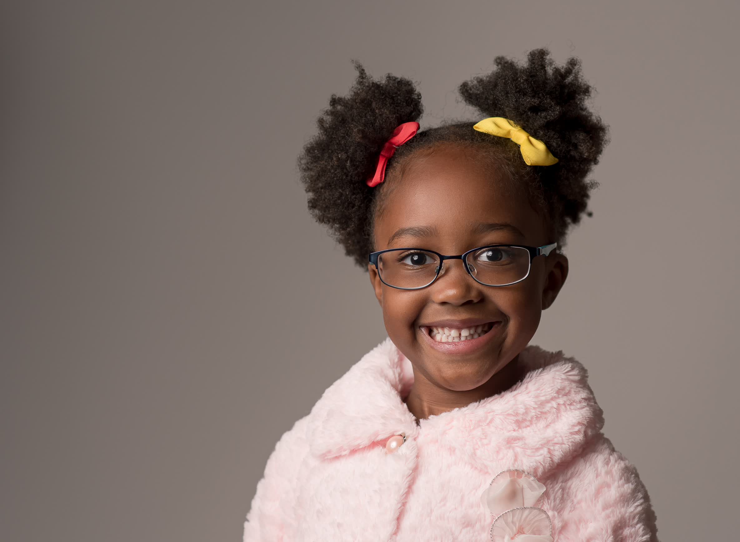 actor Jazlyn Onaba large photo