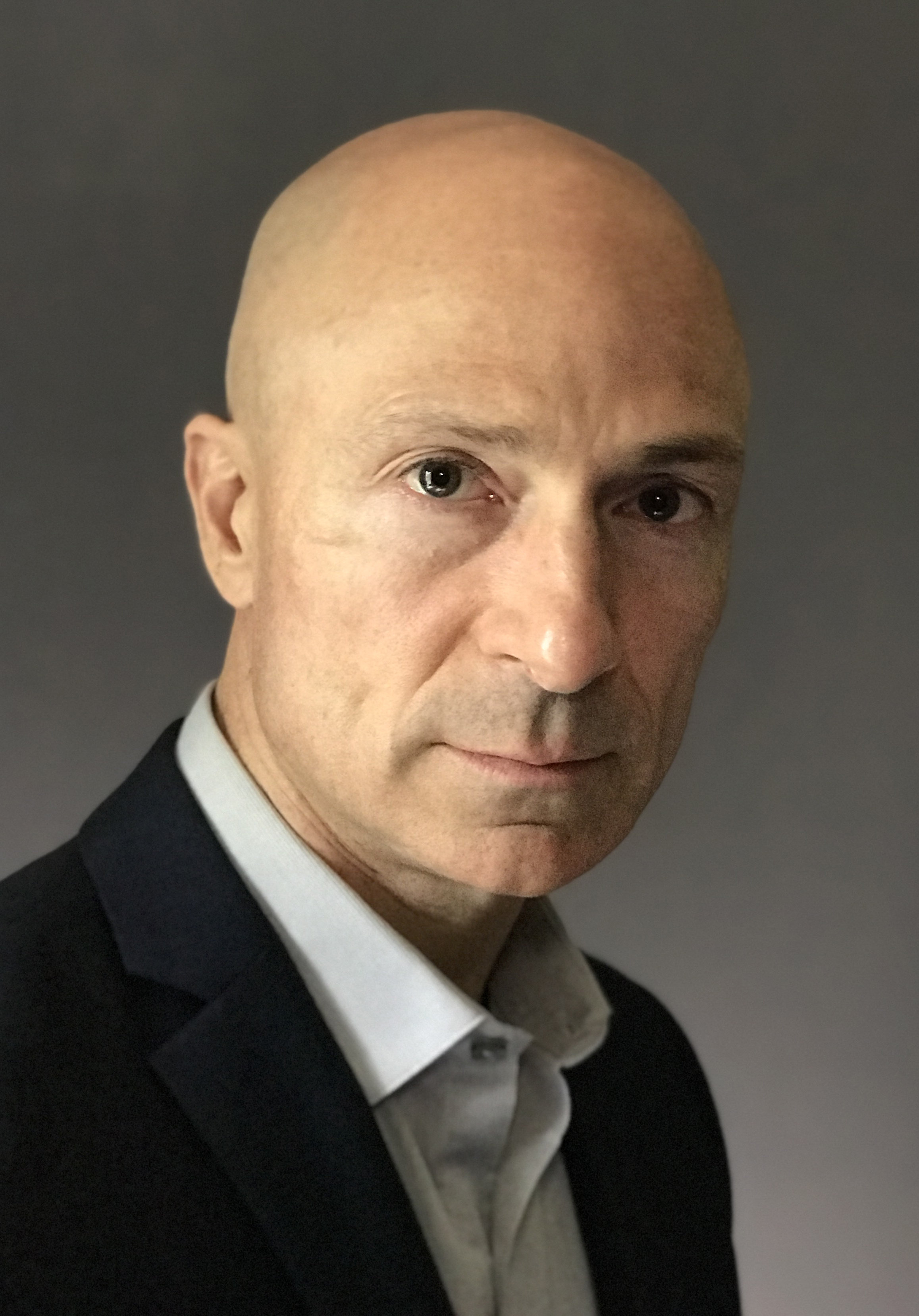 actor Peter Anastasiadis large photo