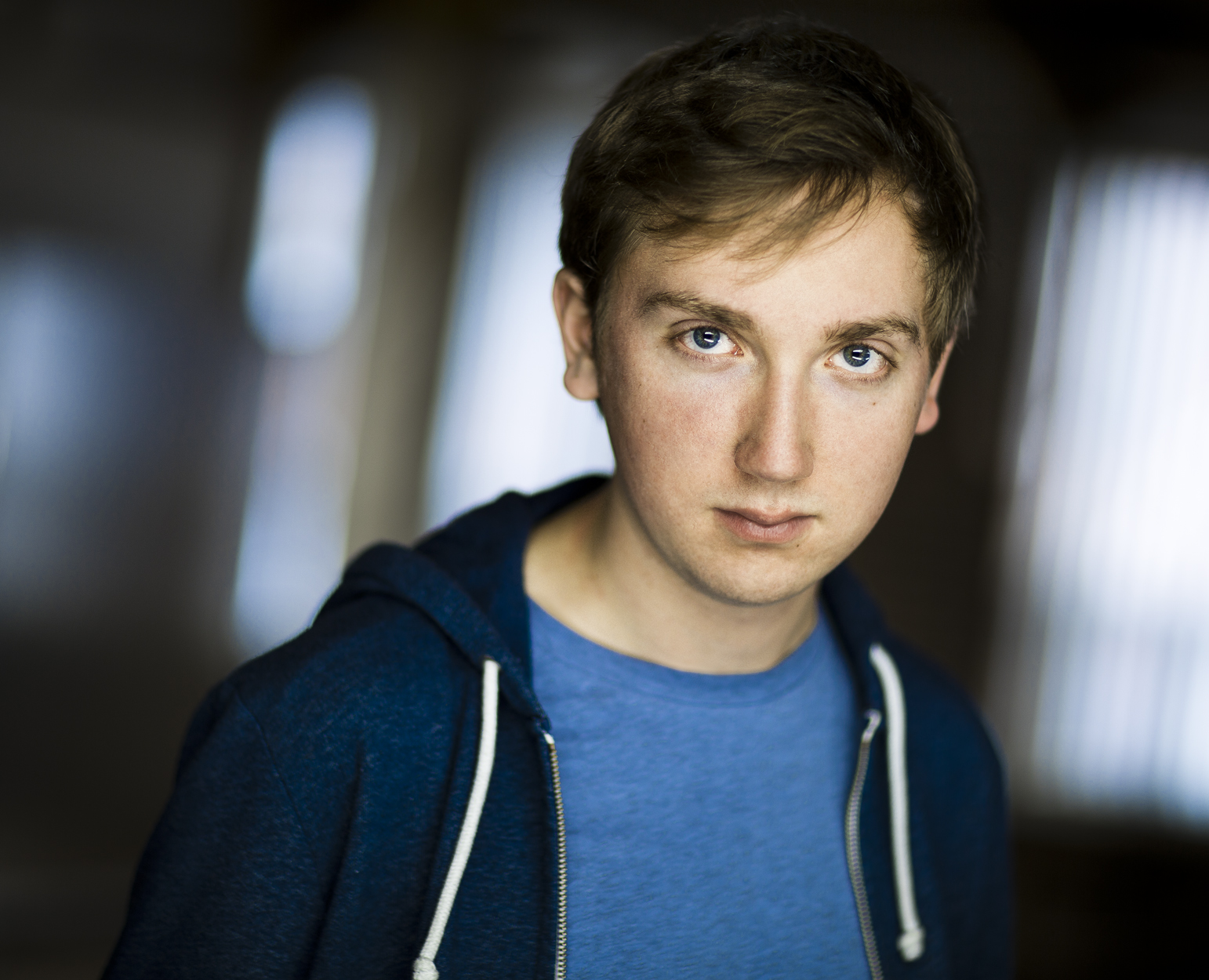 actor Andrew Markowiak large photo