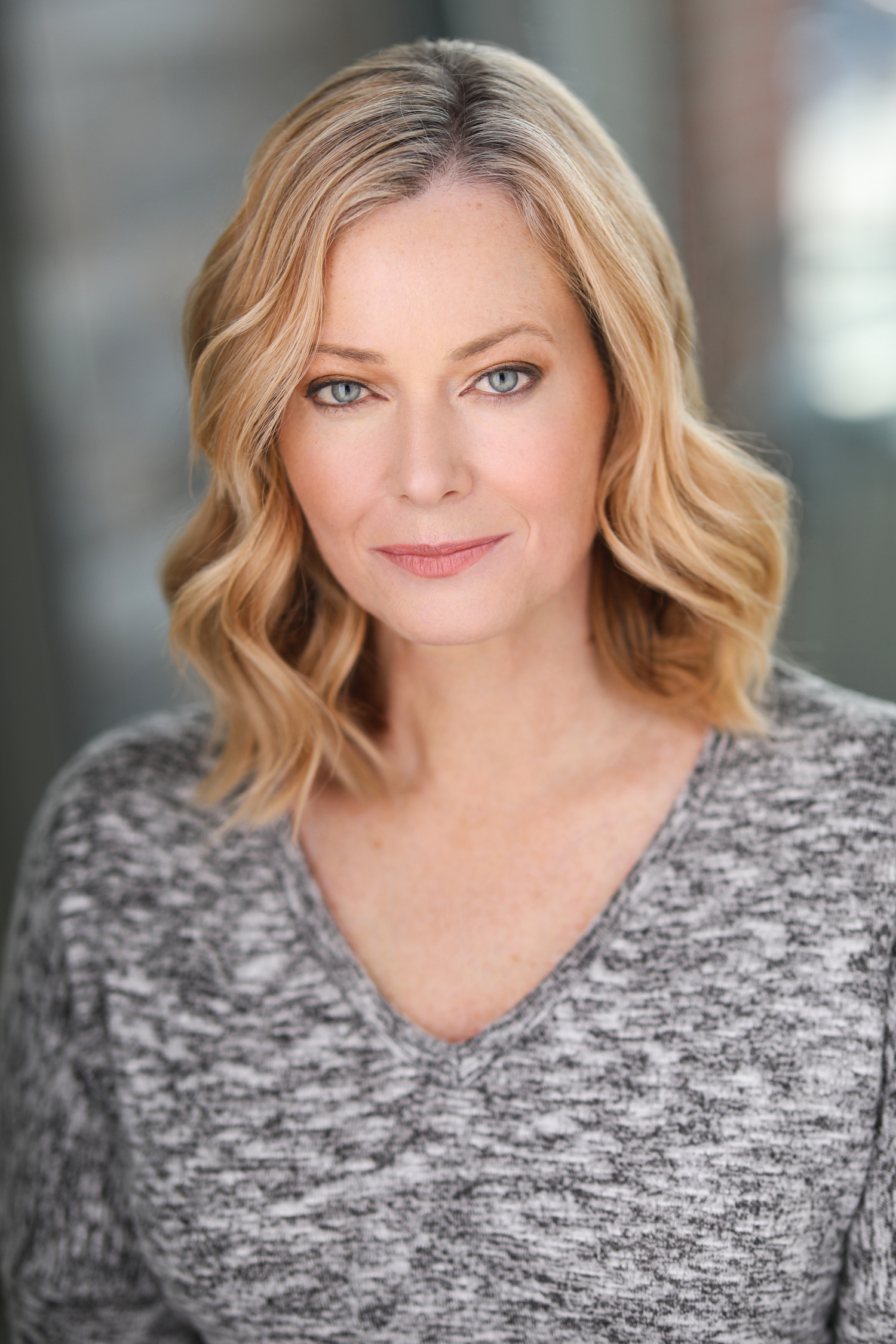 actor Lexie Huber large photo