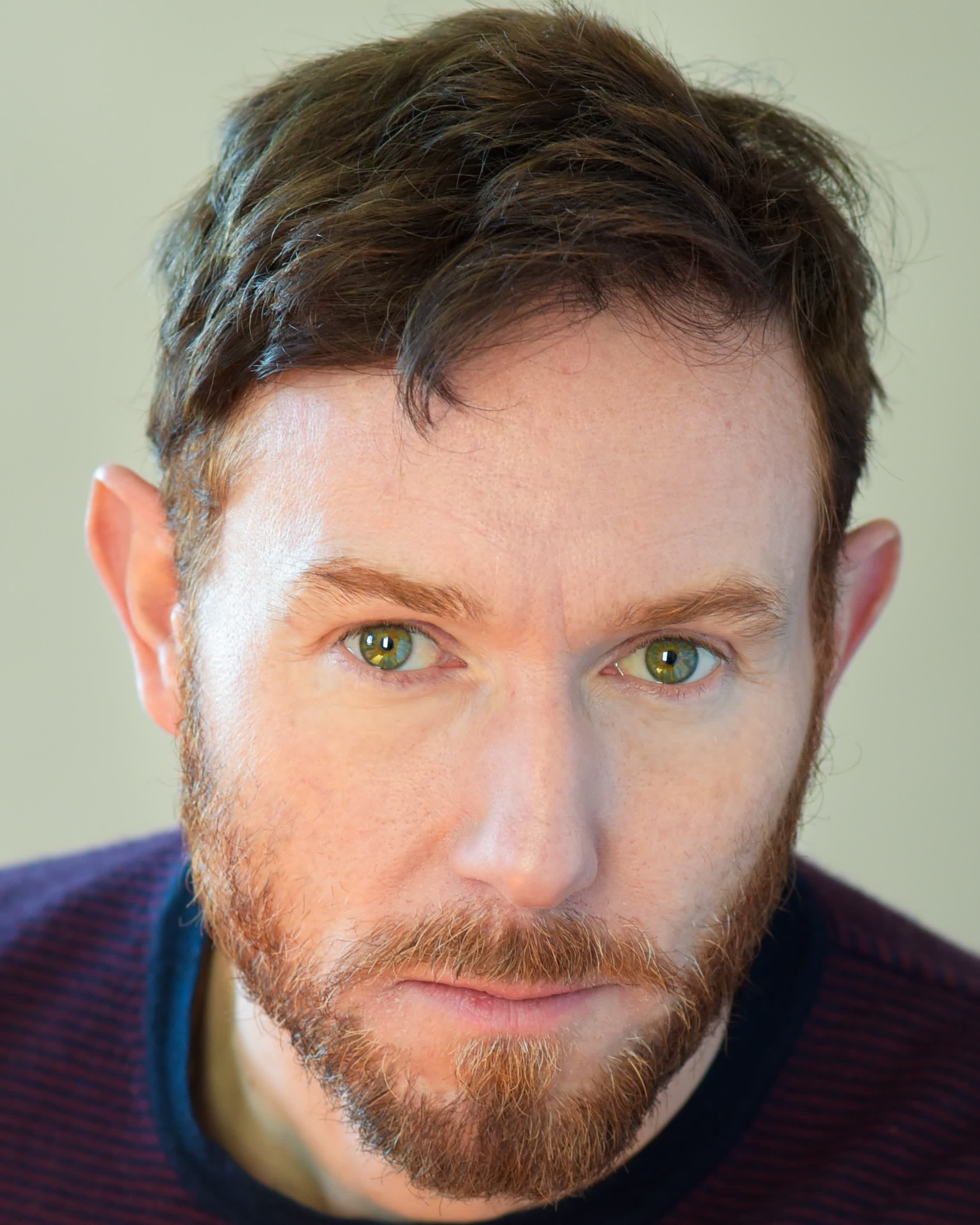 actor Richard Hansell large photo