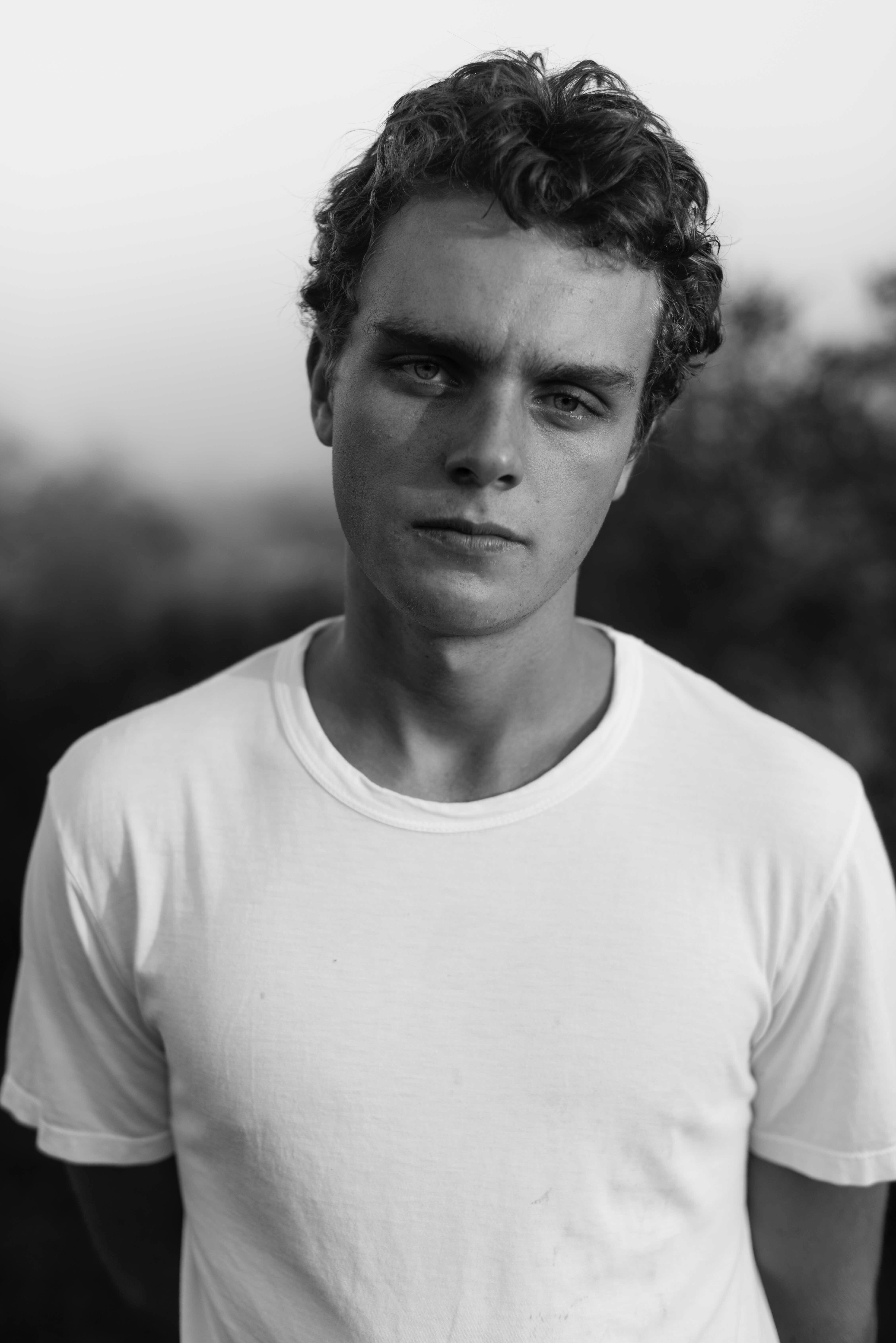 actor Cameron Scott Roberts large photo