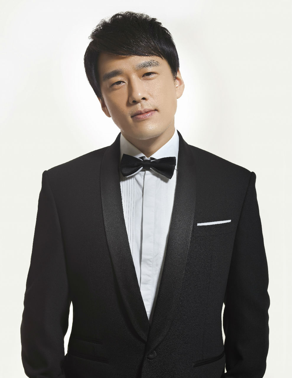 actor David Yao-Qing Wang large photo