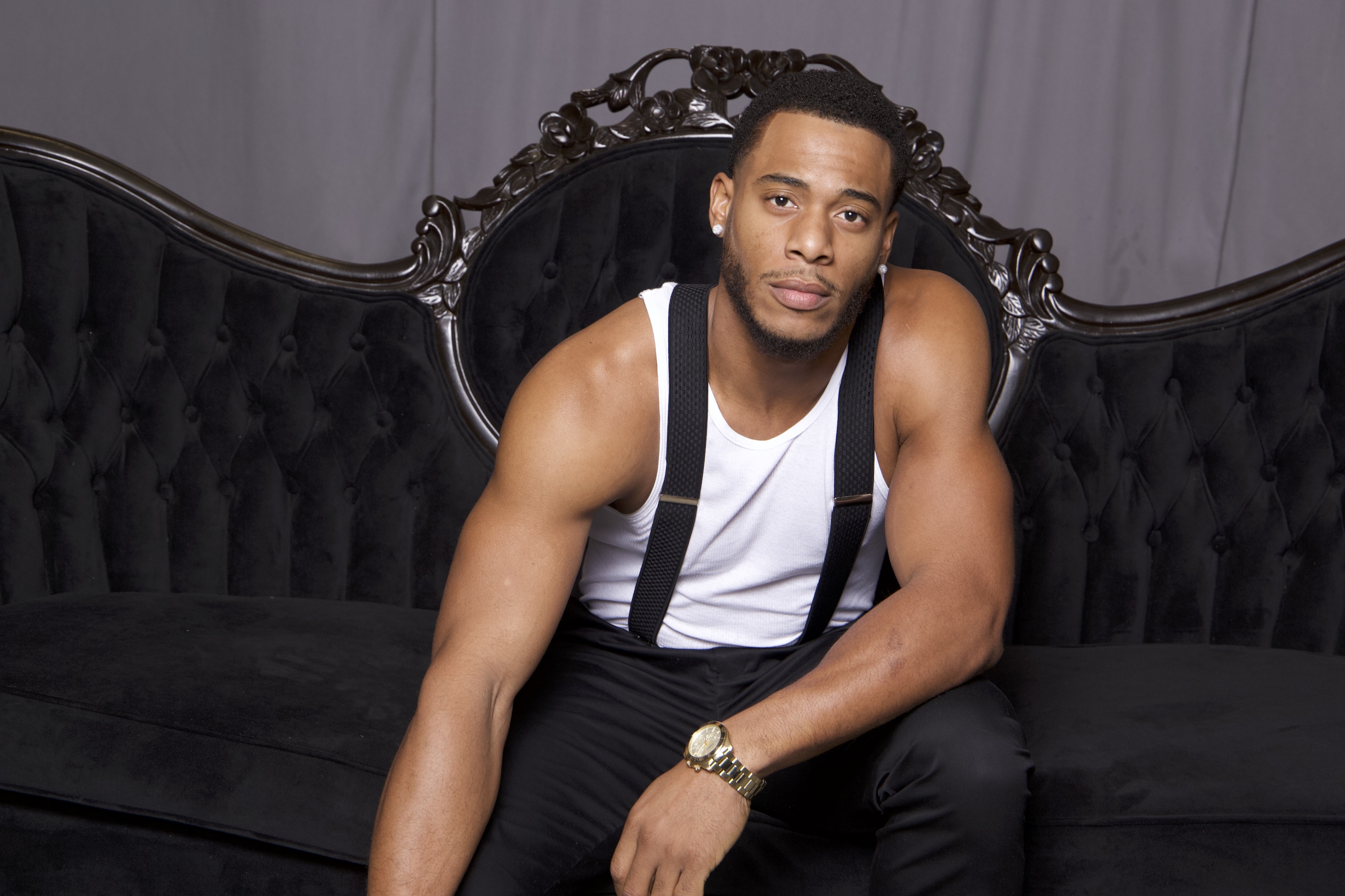 actor Courtney Burrell large photo