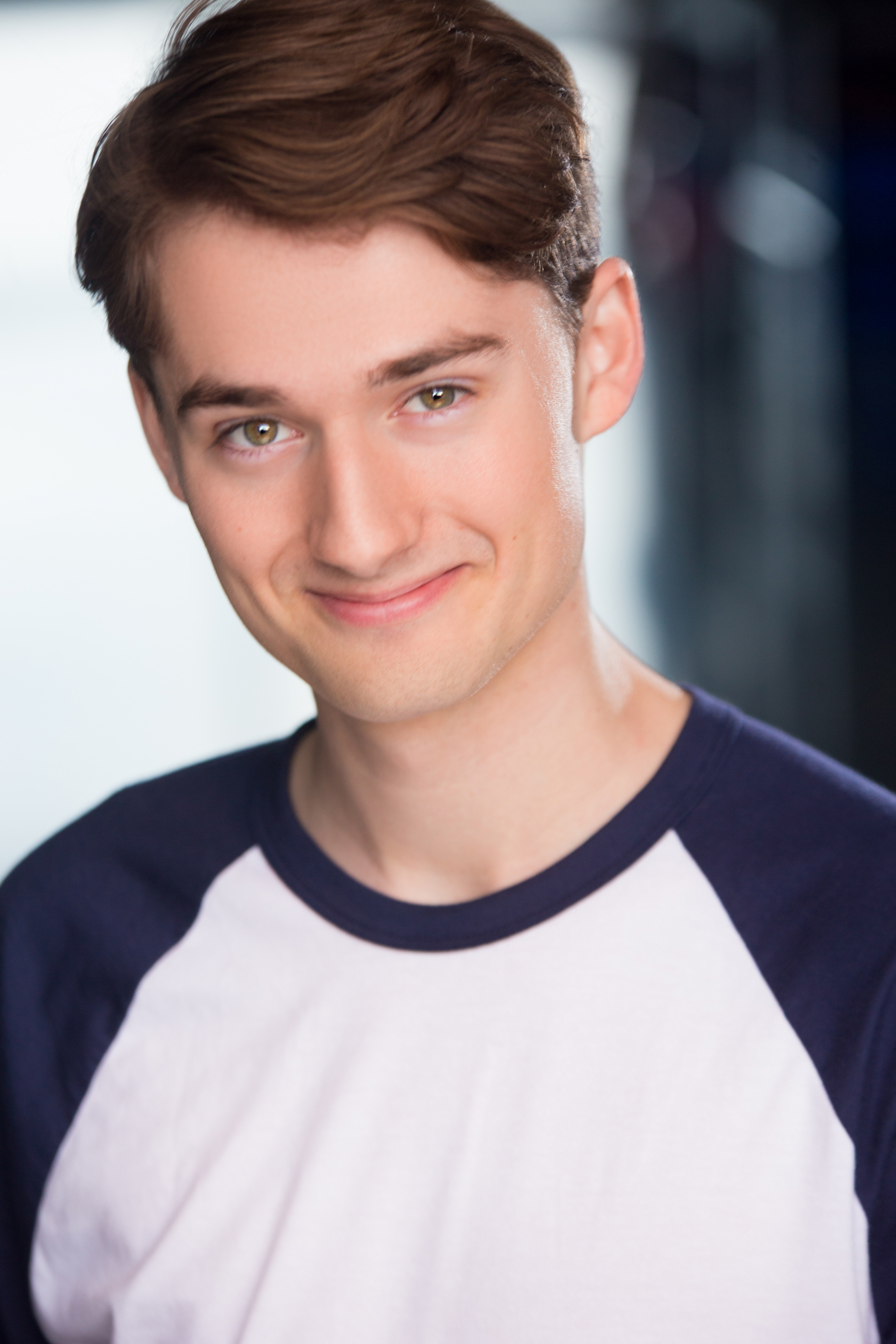 actor Reece Griffin large photo