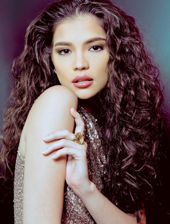 actor Rhian Ramos large photo