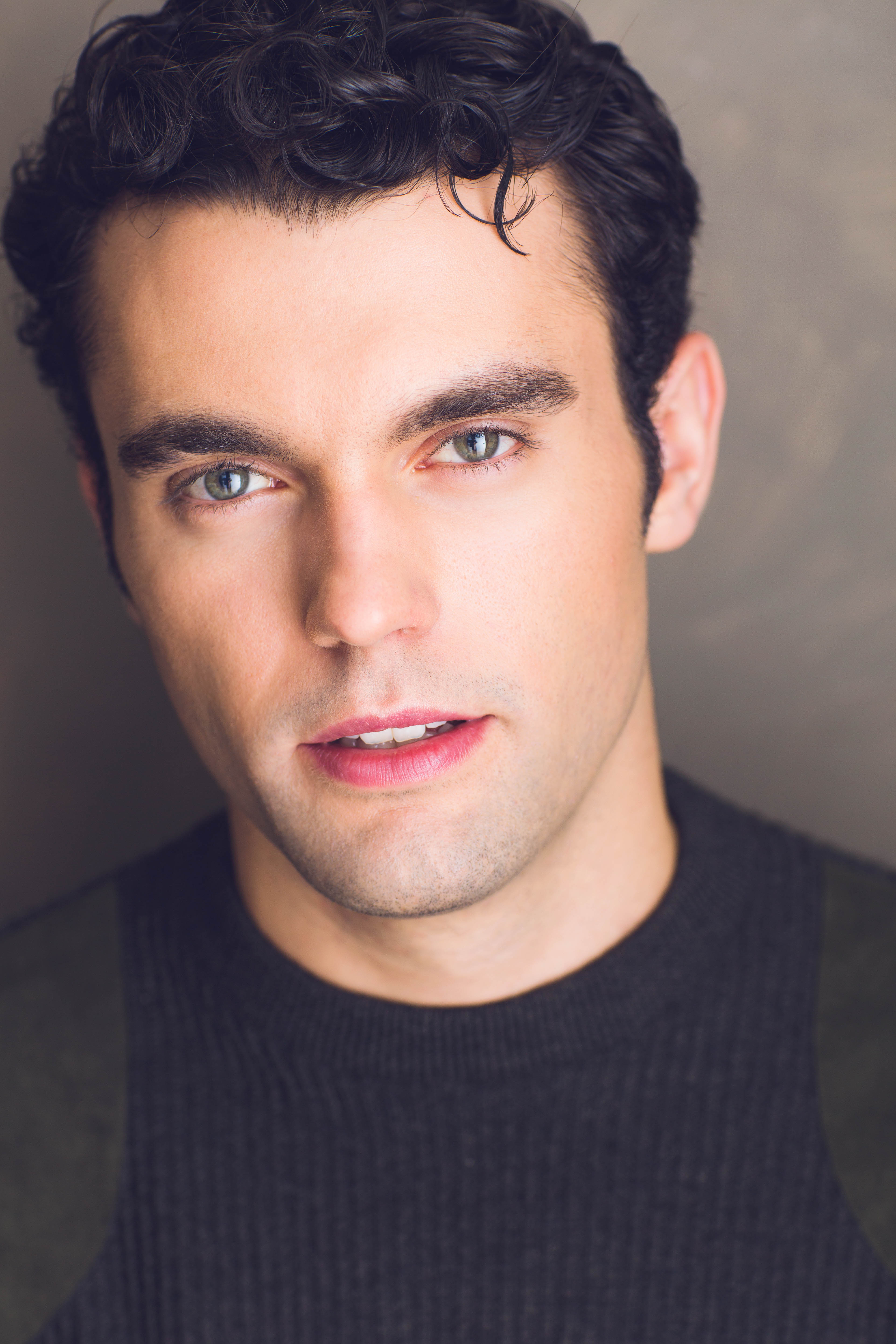 actor Christian Mallen large photo