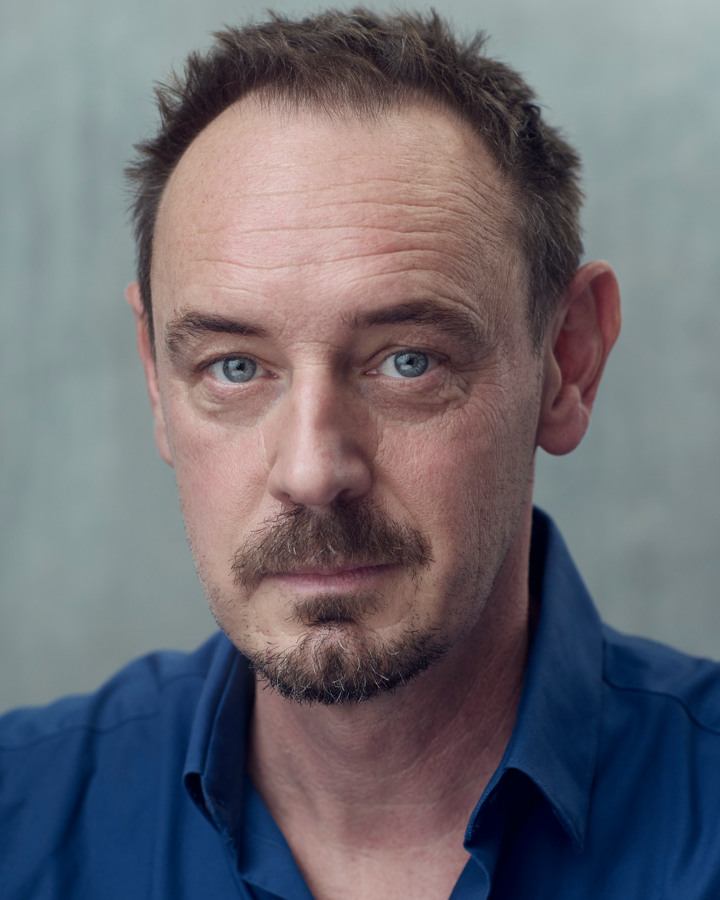 actor Steven Elder large photo