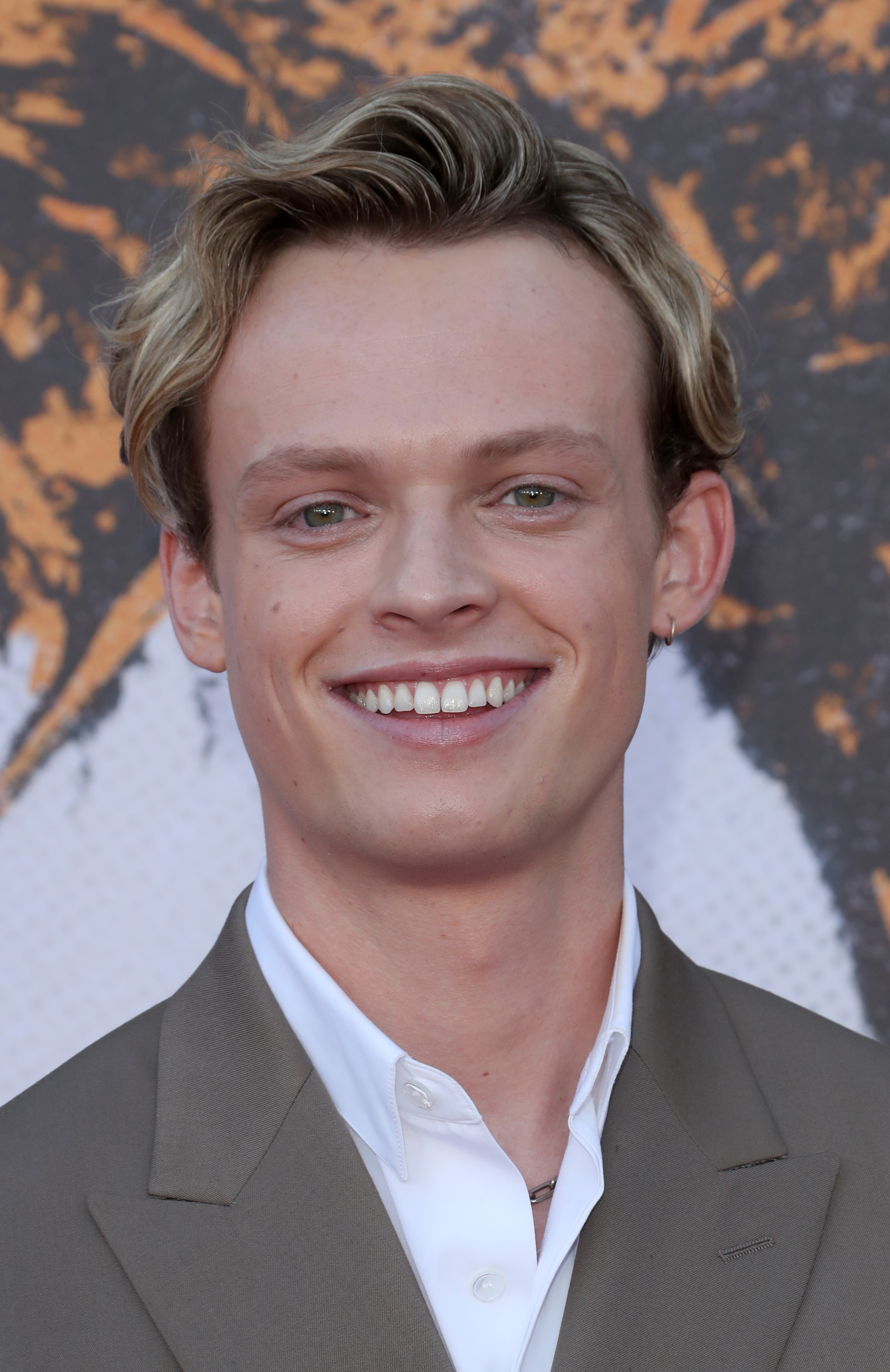 actor Anson Boon large photo