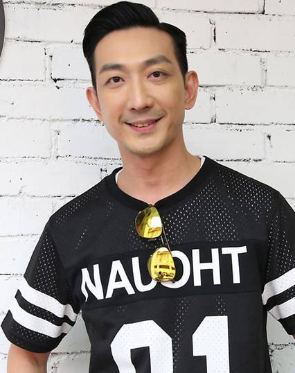 actor Sam Lee large photo