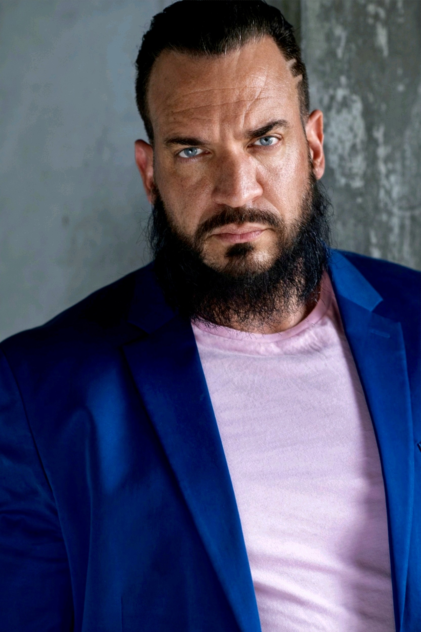 actor Owen Harn large photo