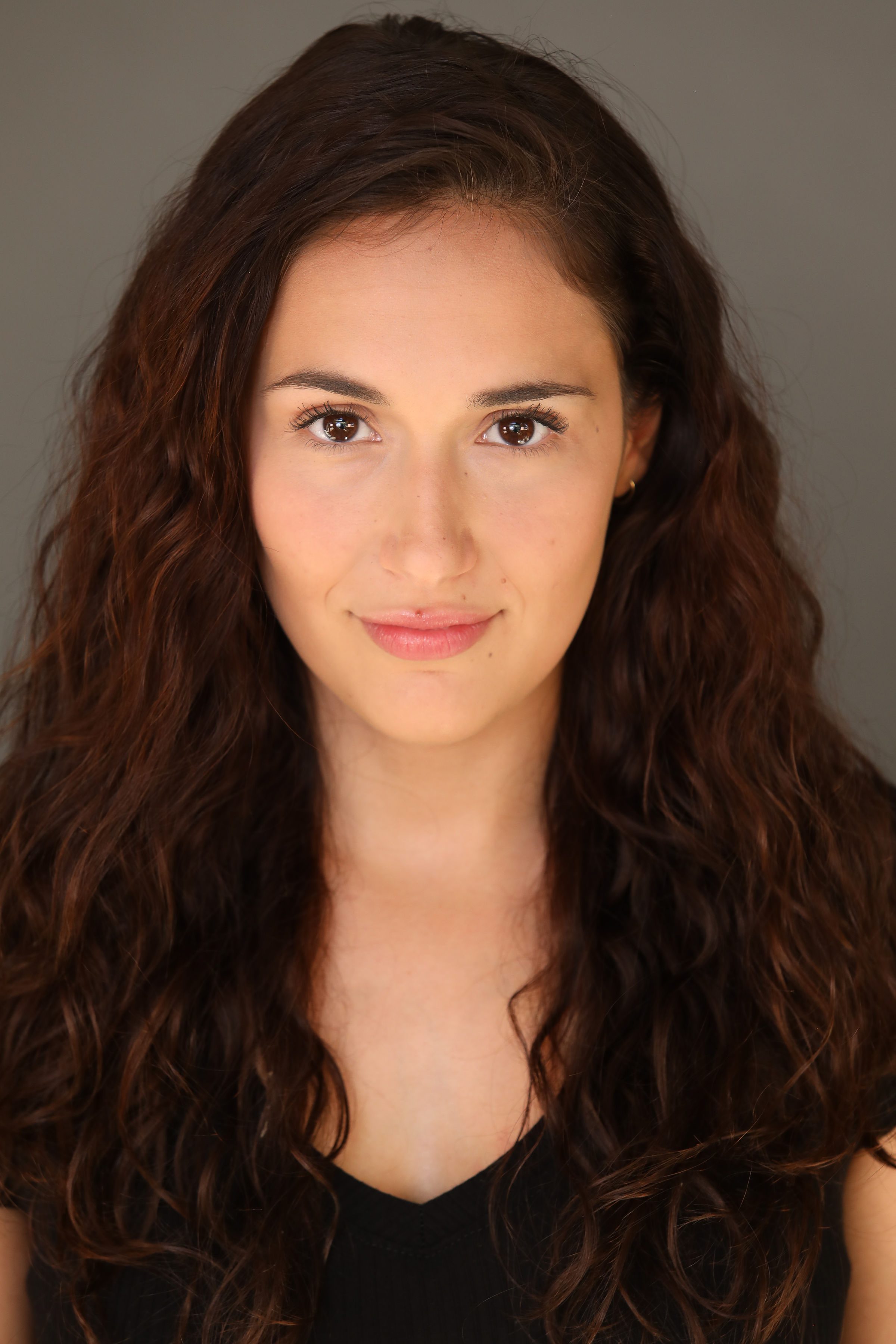 actor Ariana Guido large photo