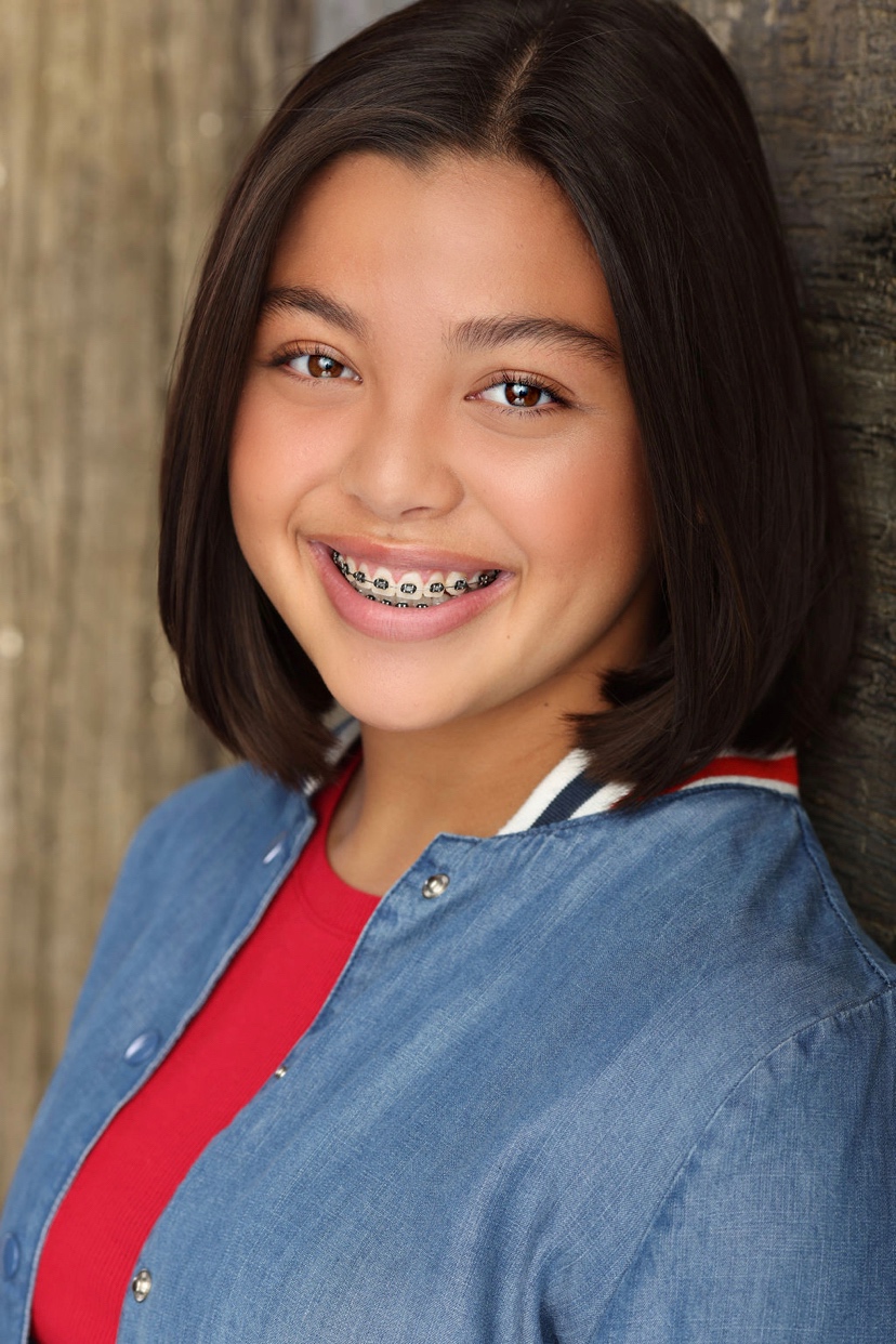 actor Emily Muggleton large photo