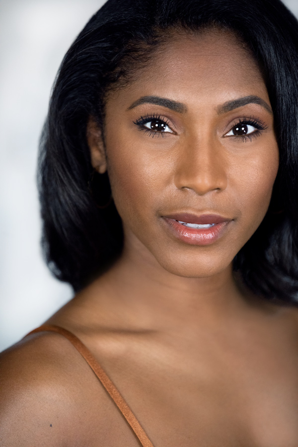 actor Amber Barbee Pickens large photo