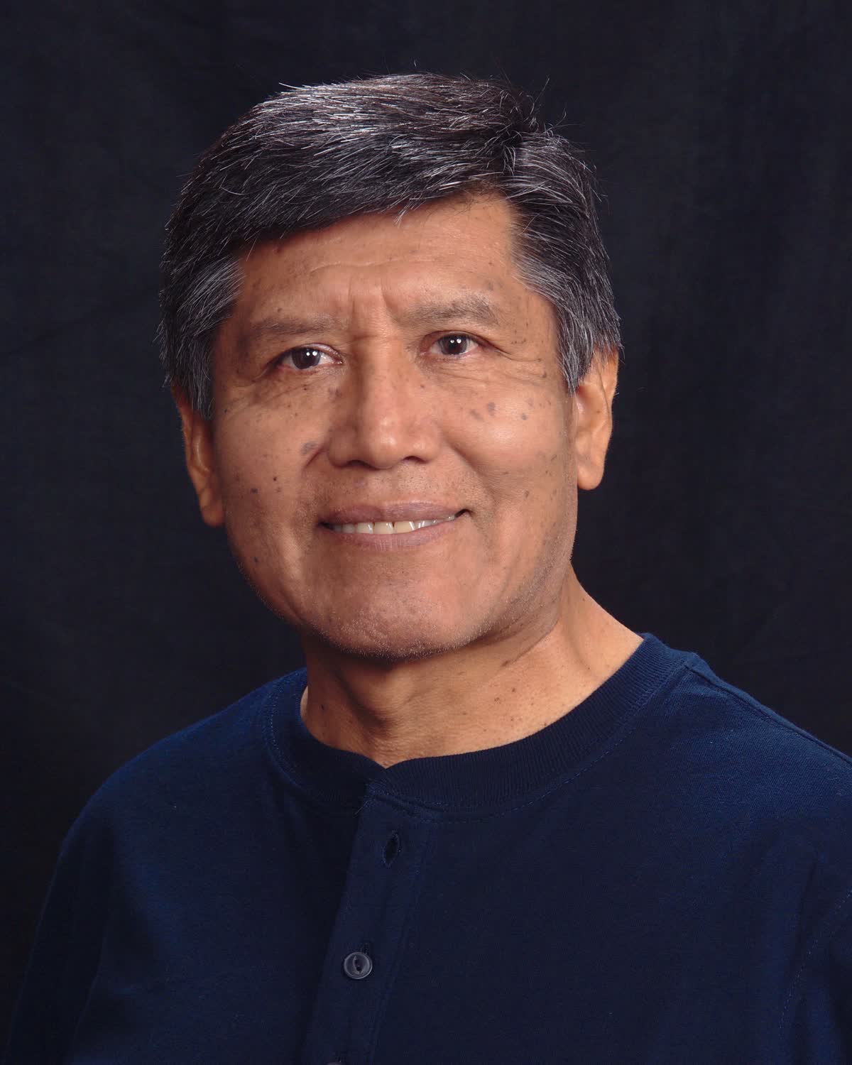 actor Casiano Ancalle large photo