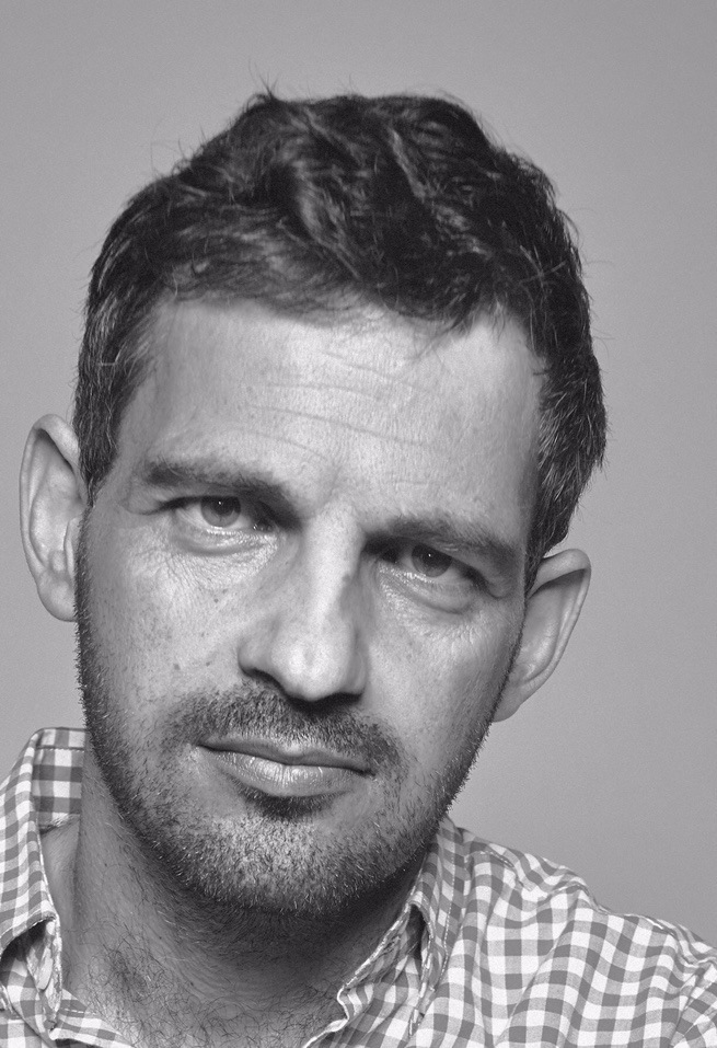 actor Géza Röhrig large photo