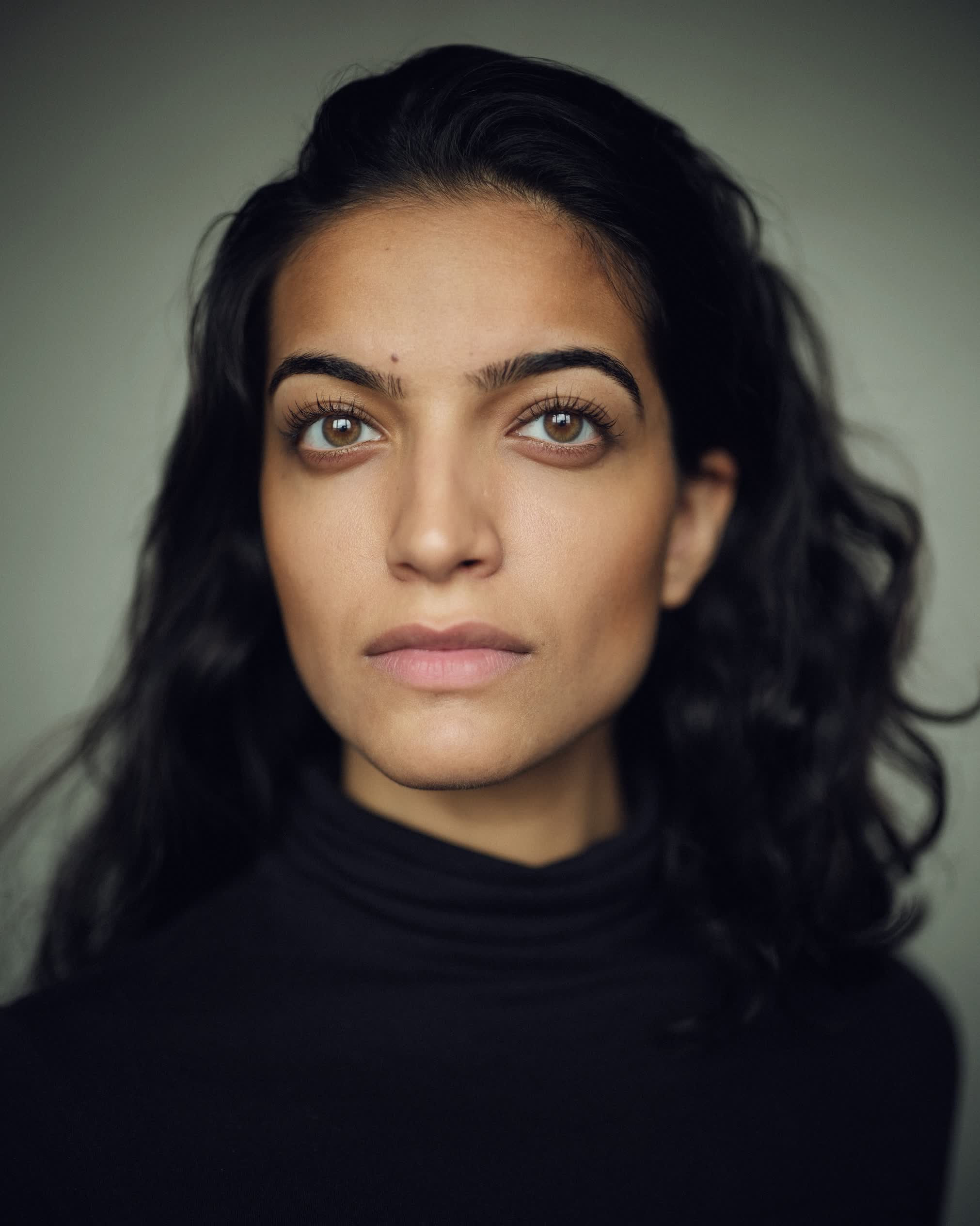 actor Tara Divina large photo