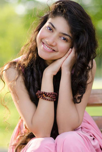 actor Sai Pallavi large photo