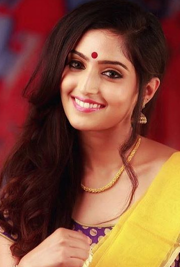 actor Reba Monica John large photo