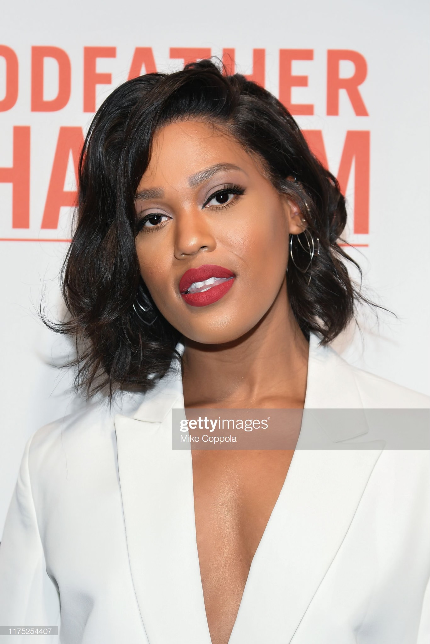 actor Antoinette Crowe-Legacy large photo