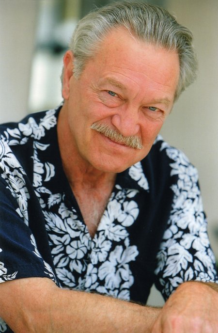 actor Mike Genovese large photo