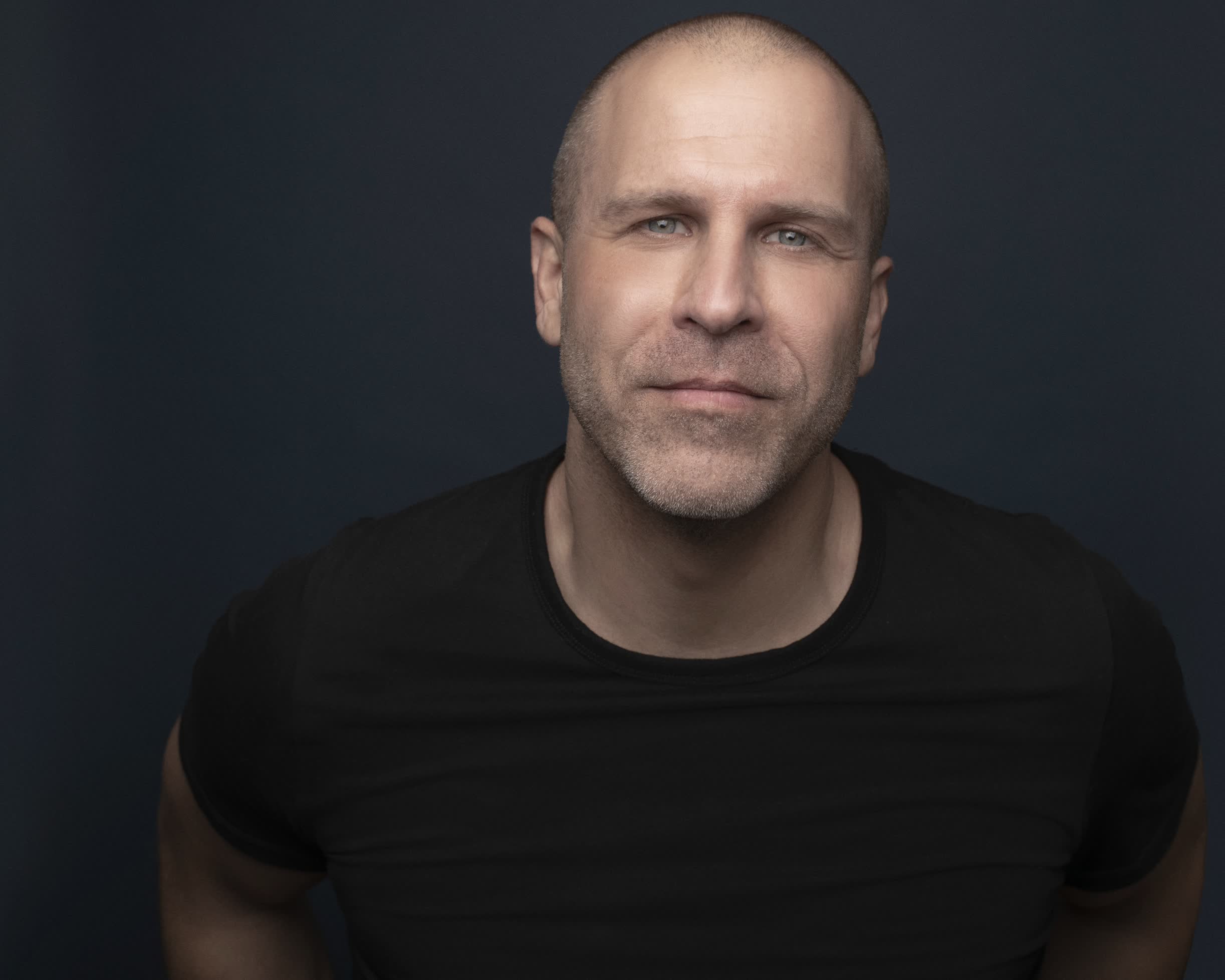 actor Adam G. Simon large photo