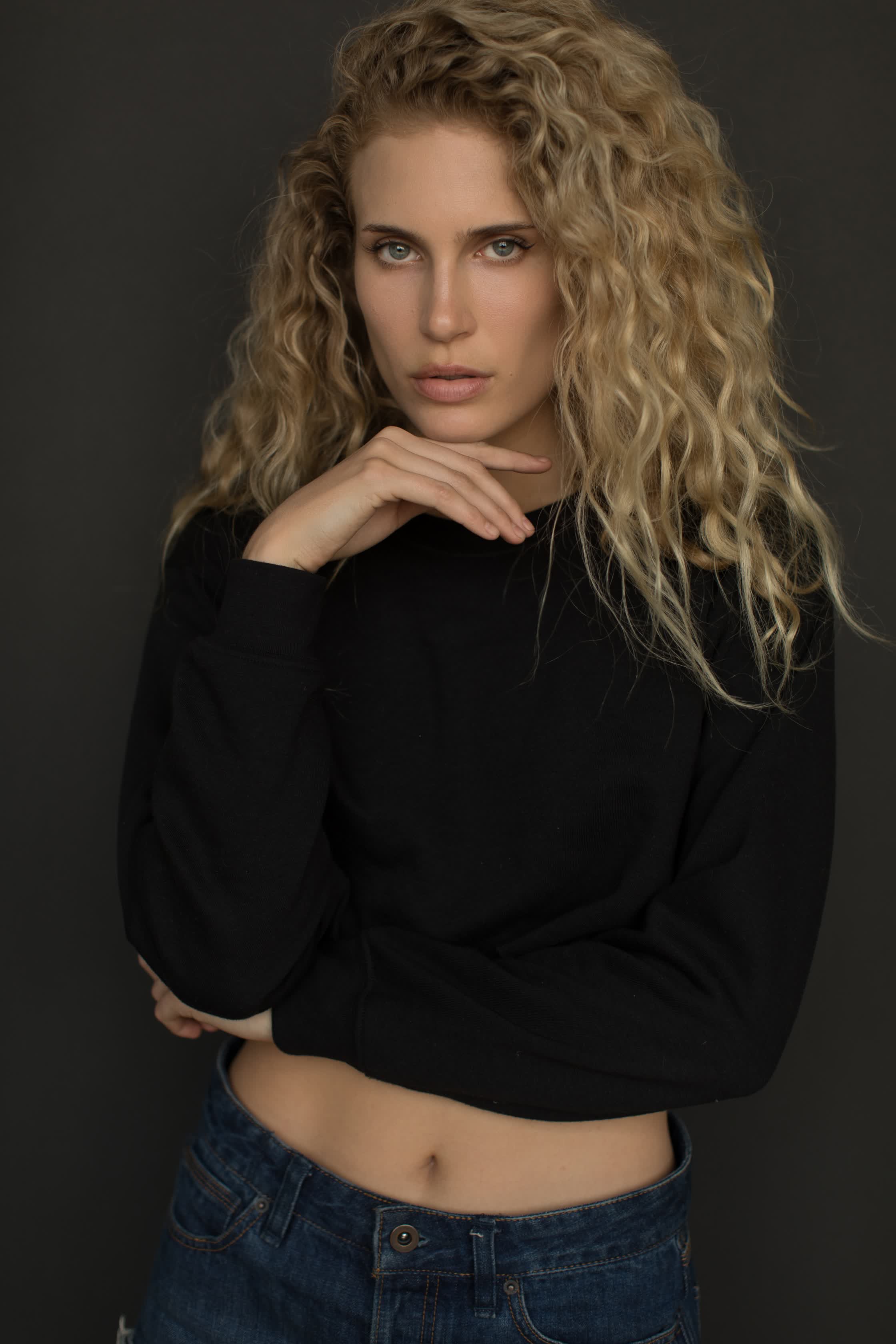 actor Bailey Kai large photo