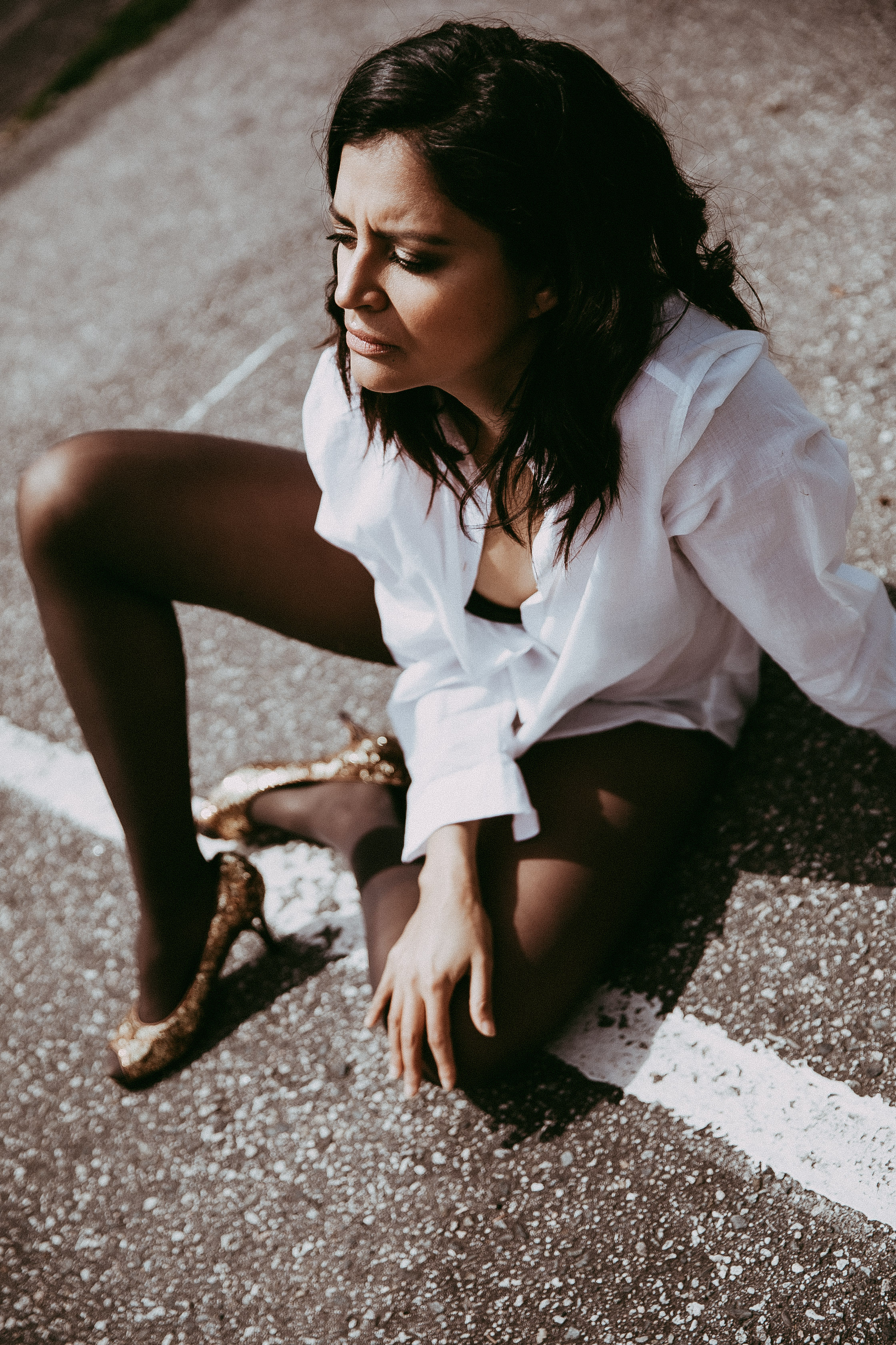 actor Ana-Maria Alvarado large photo