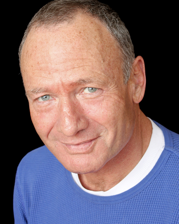 actor Simon Prast large photo