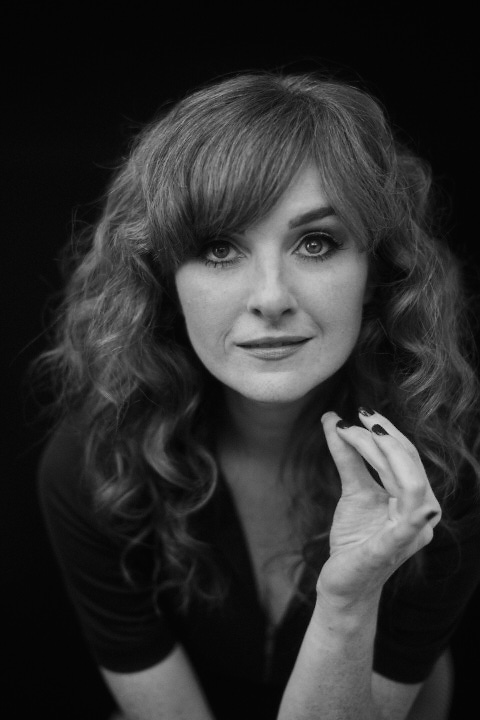 actor Daina Griffith large photo