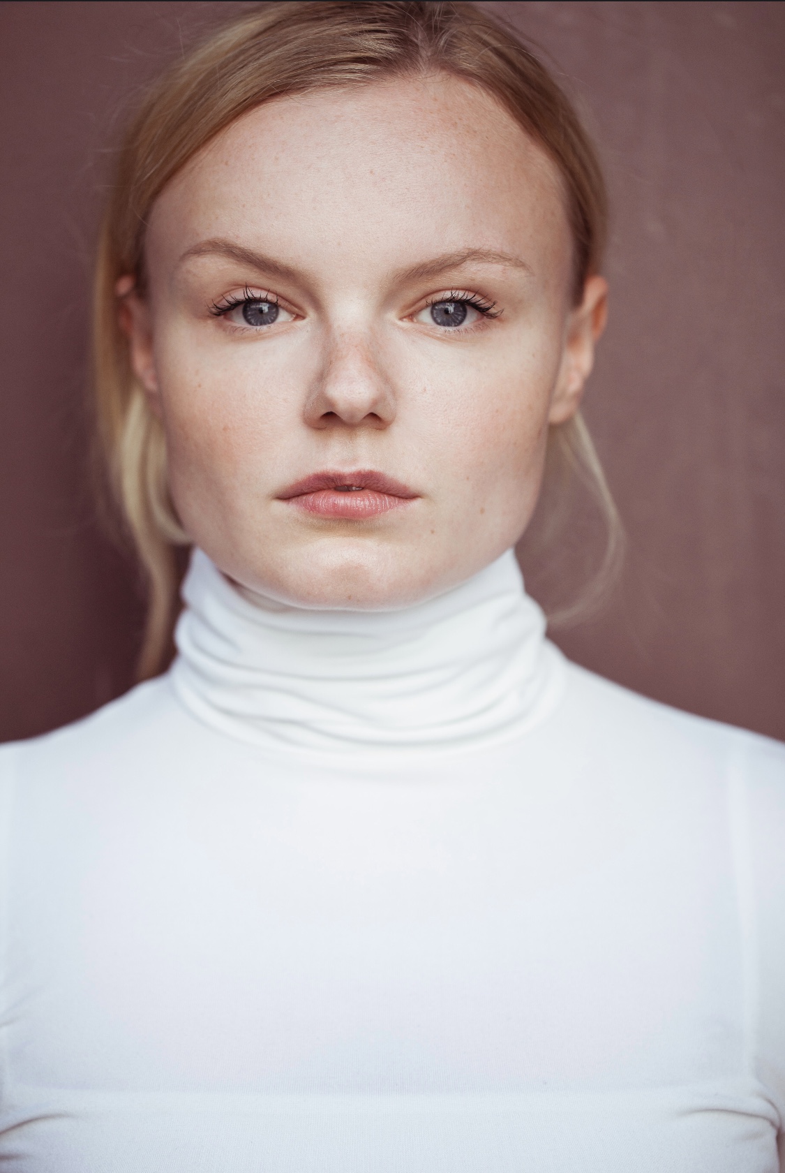 actor Maria Dragus large photo