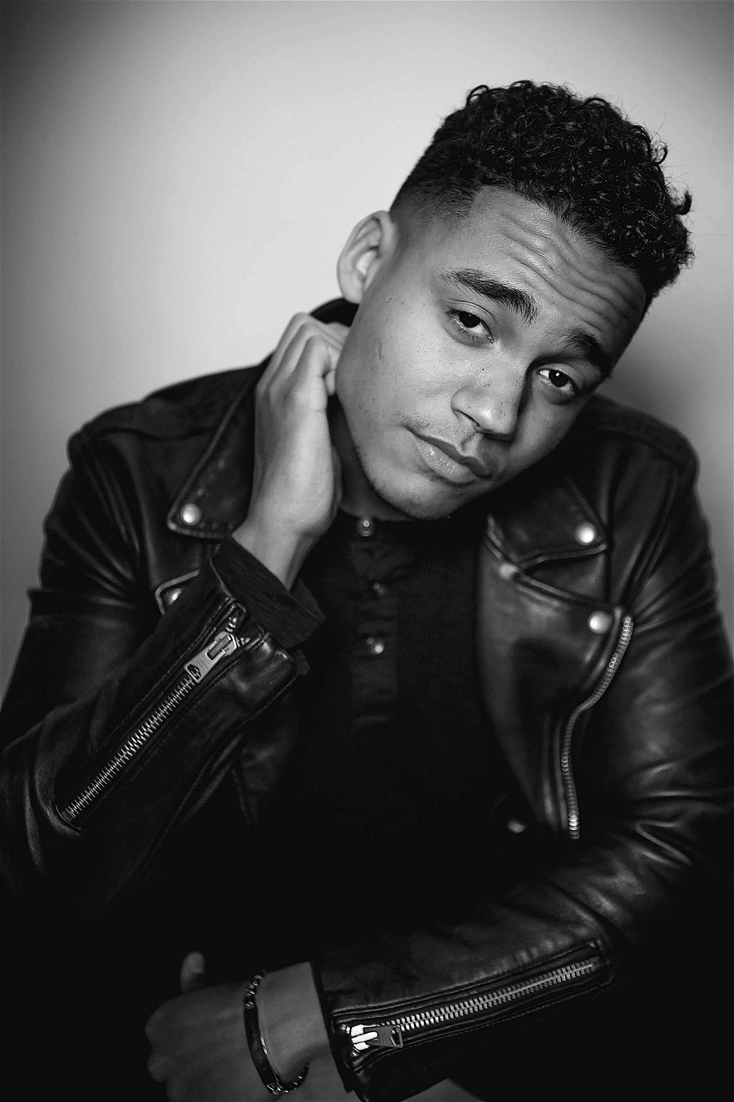 actor Adain Bradley large photo