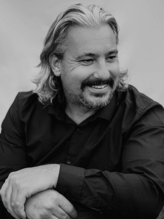 actor John Alan Roberts large photo